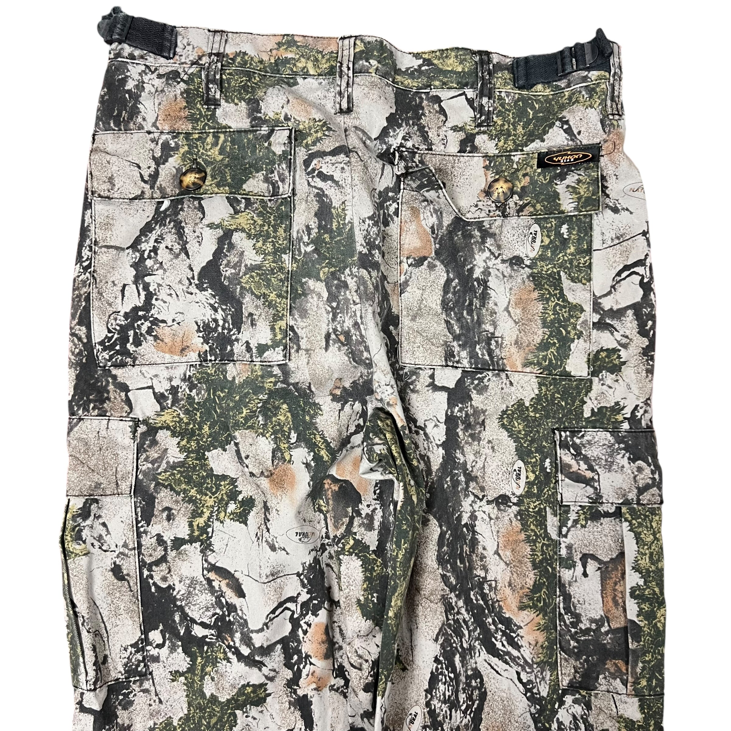 Vintage Yukon Gear RealTree Cargo Pants Camo