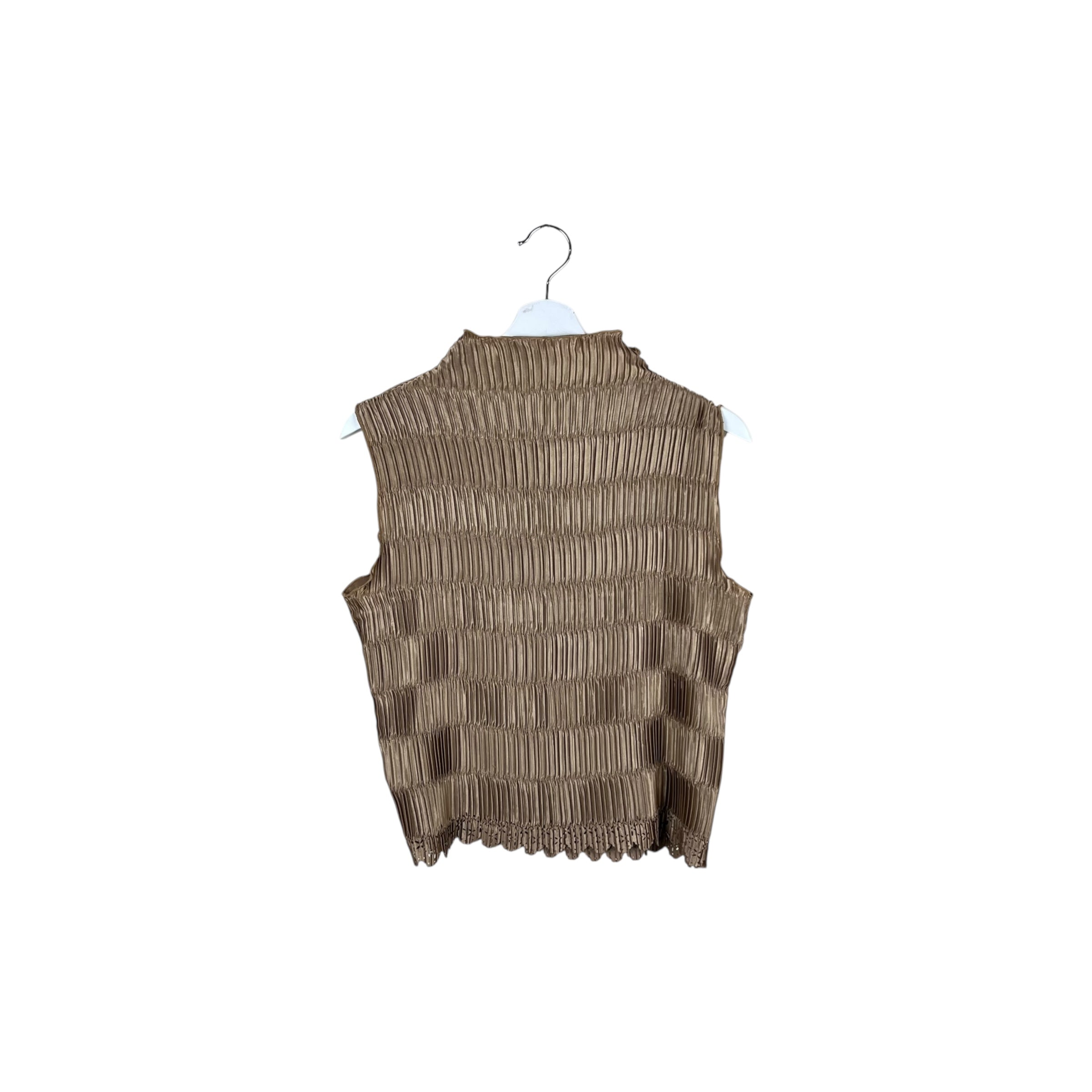 Vintage Libra Women’s Popcorn Sleeveless Top Gold