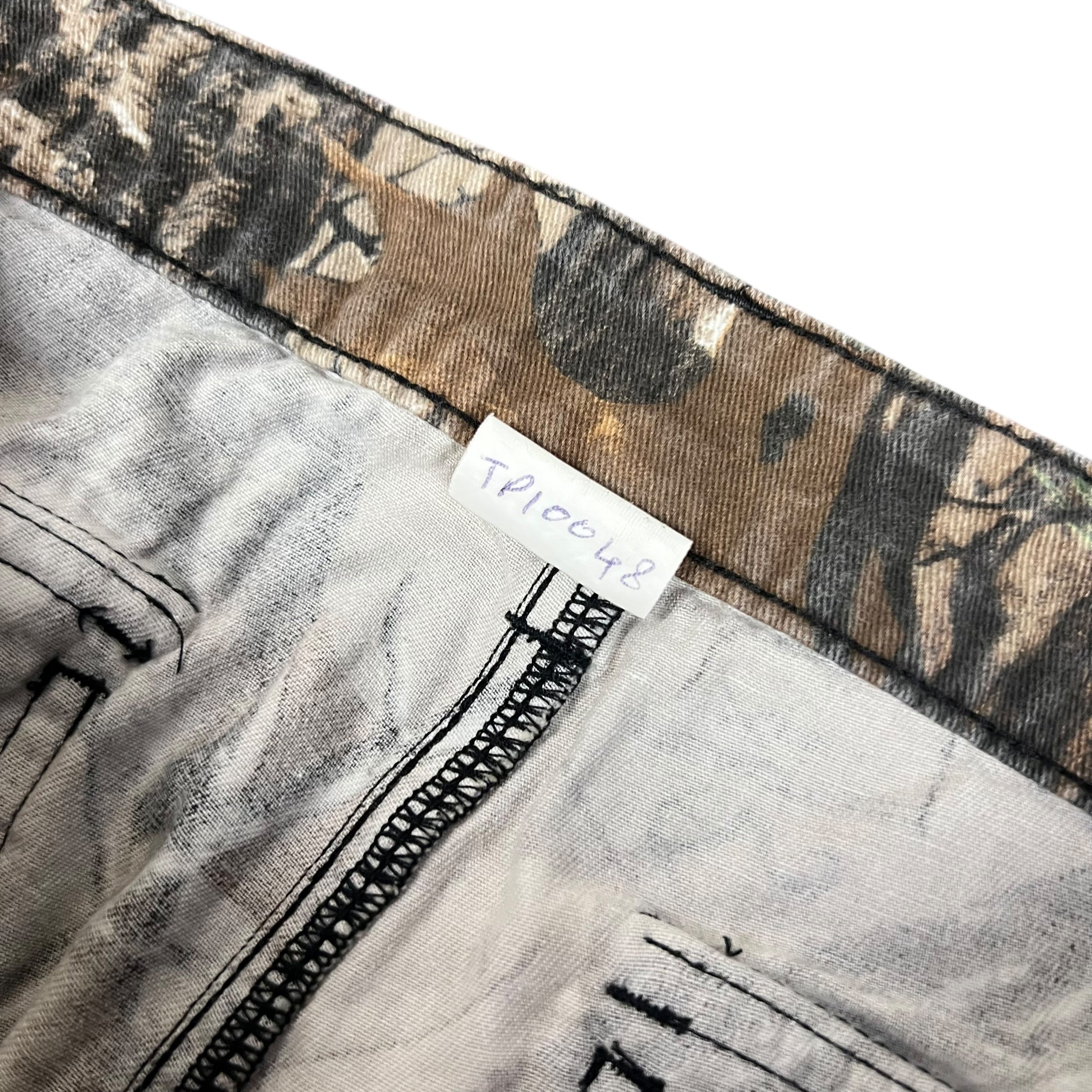 Vintage Yukon Gear RealTree Cargo Pants Camo