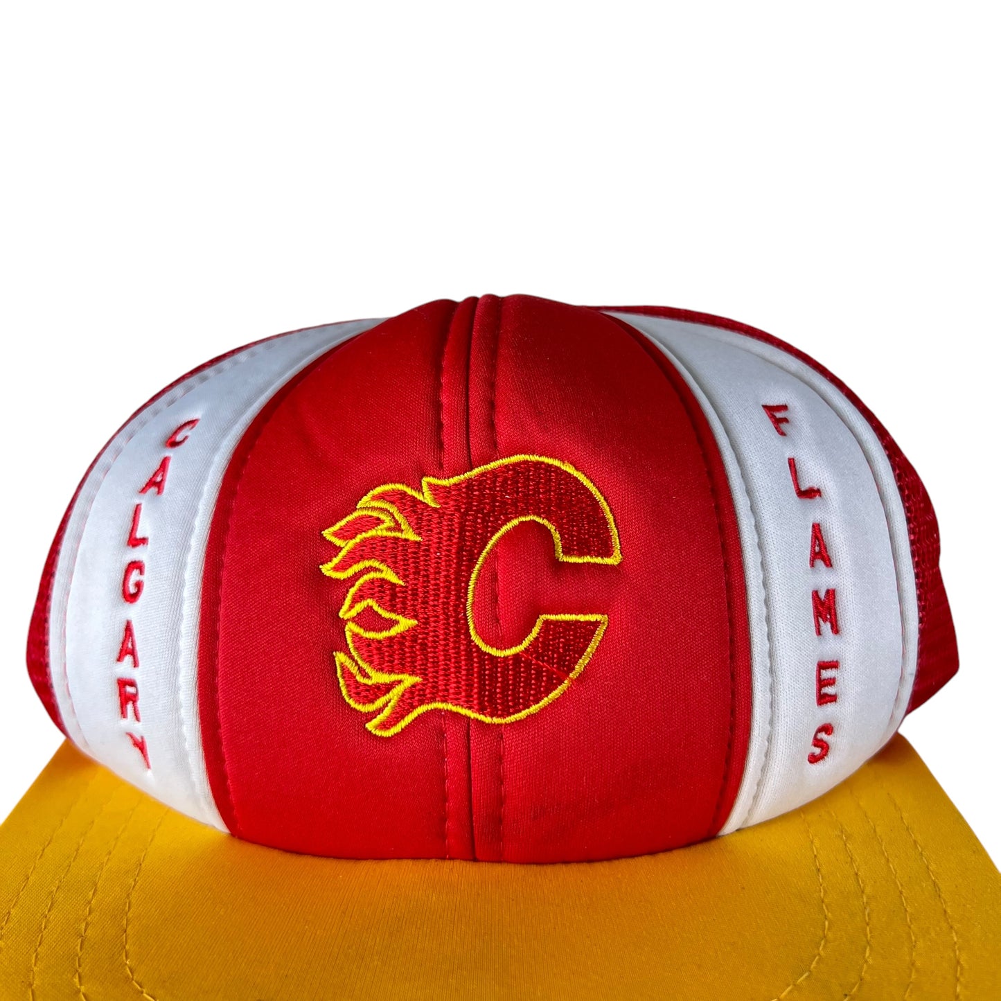 Vintage NHL Calgary Flames Stripes Spellout Trucker Hat Red/White