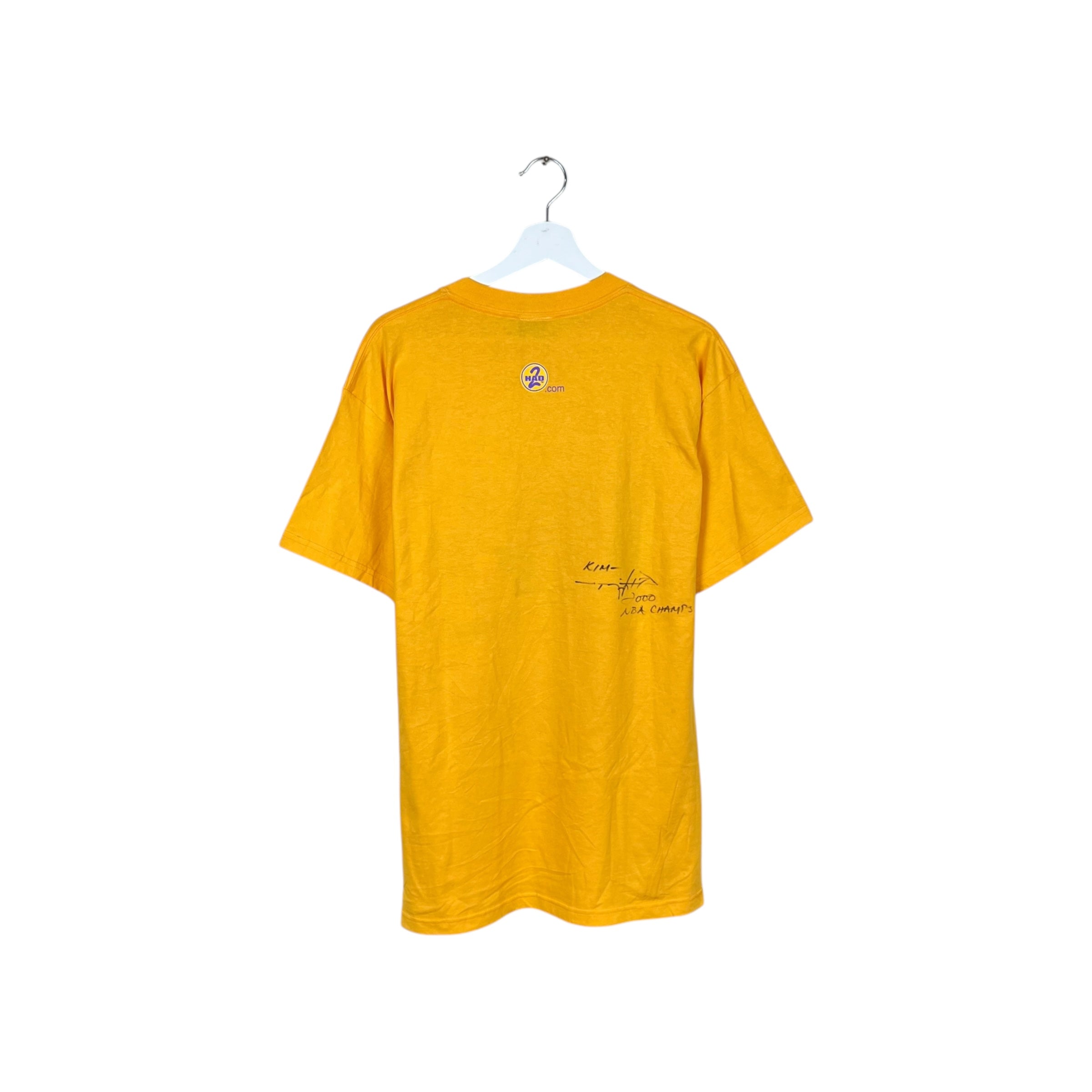 Vintage Bootleg 2000 Los Angeles Lakers Championship Tee Yellow