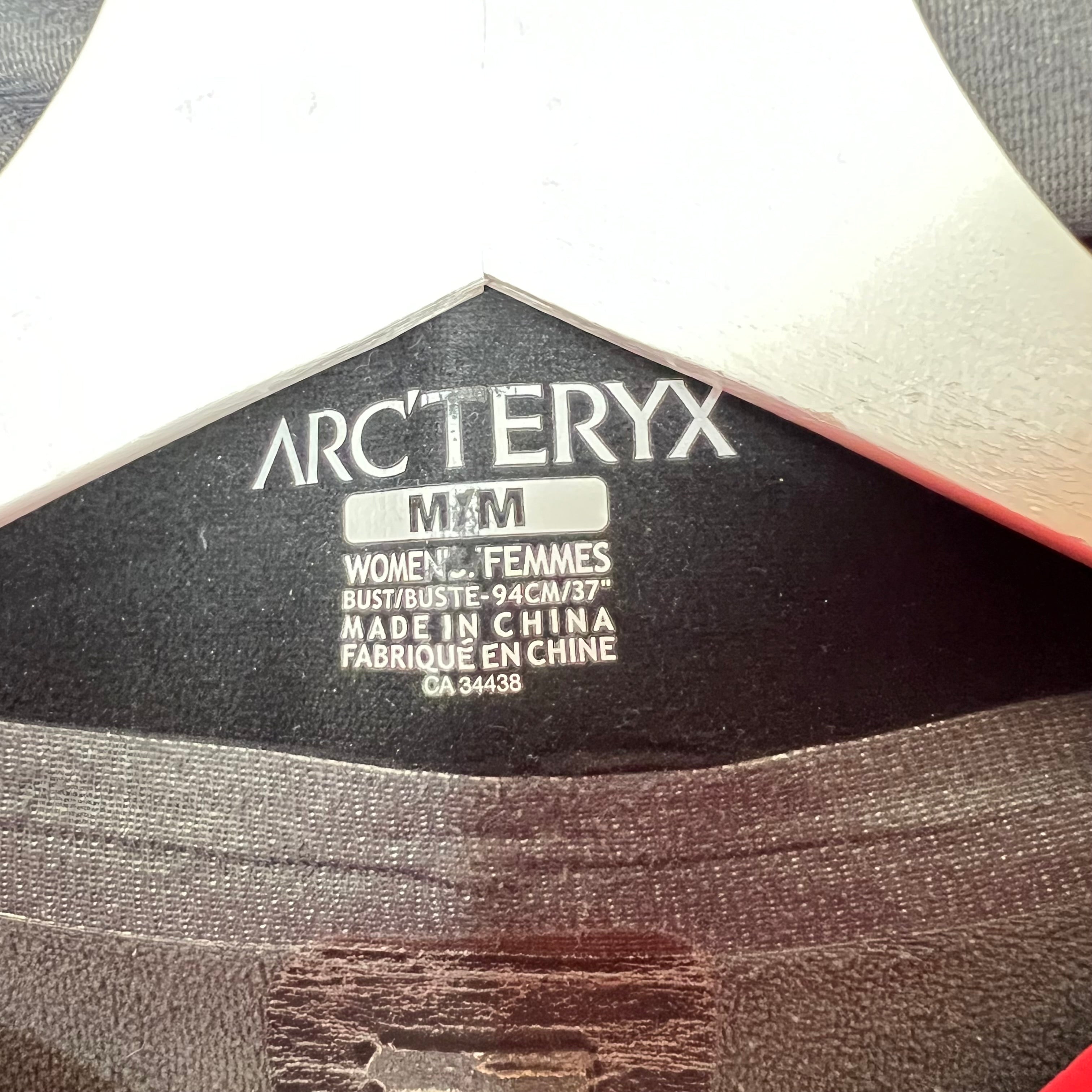 Arc’teryx Women’s Stingray Shell Jacket Coral