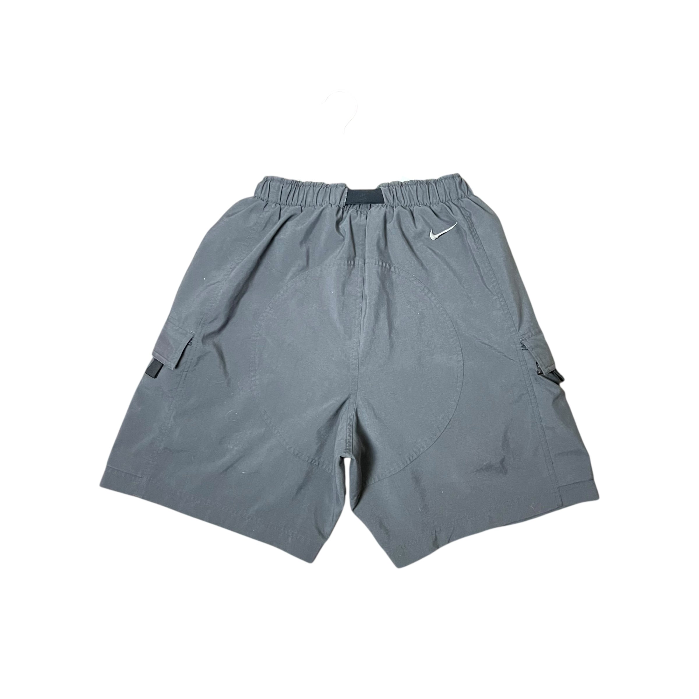 Vintage 90’s Nike ACG Cargo Nylon Shorts Black