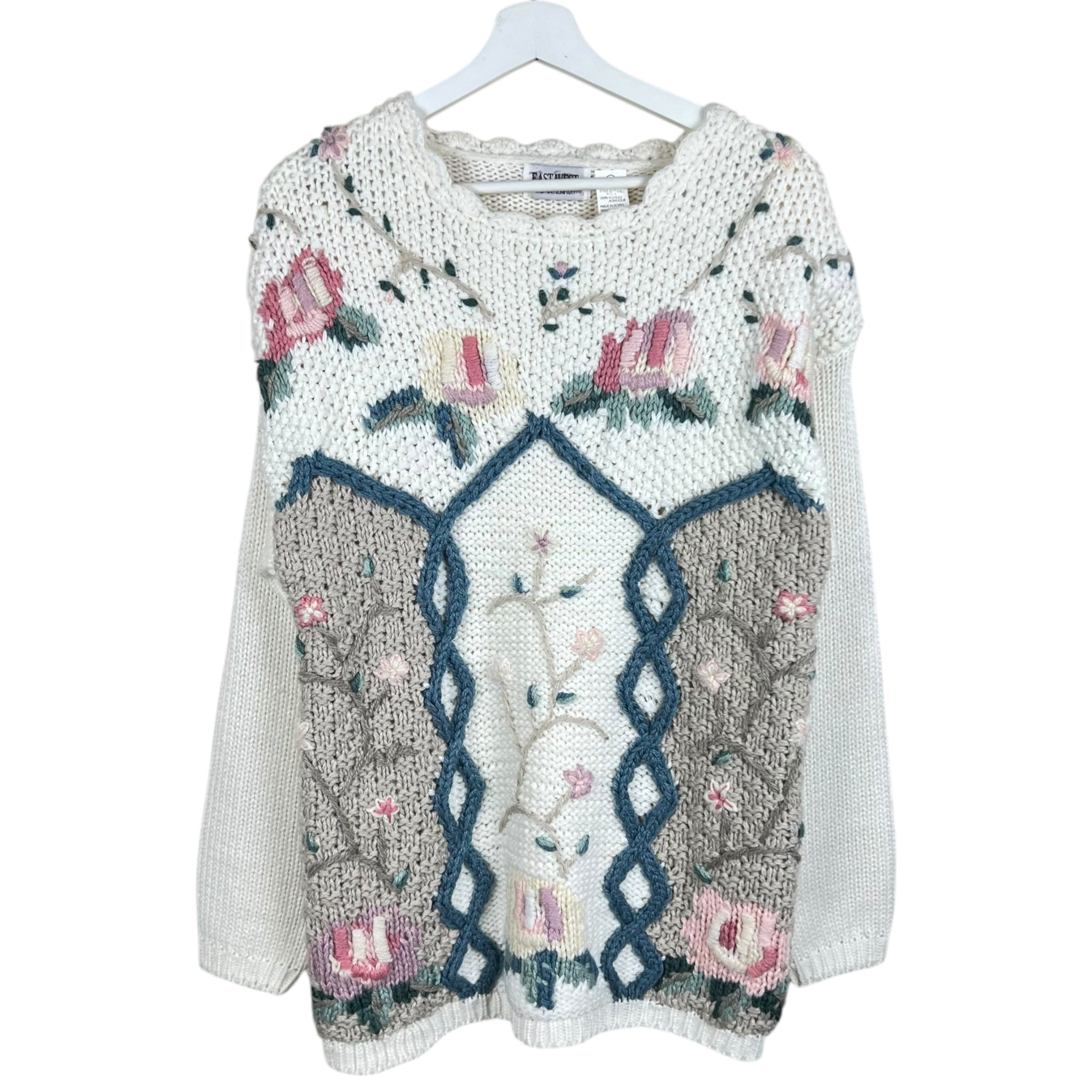 Vintage East West Clothing Women’s 3D Flower Print Knit Cream