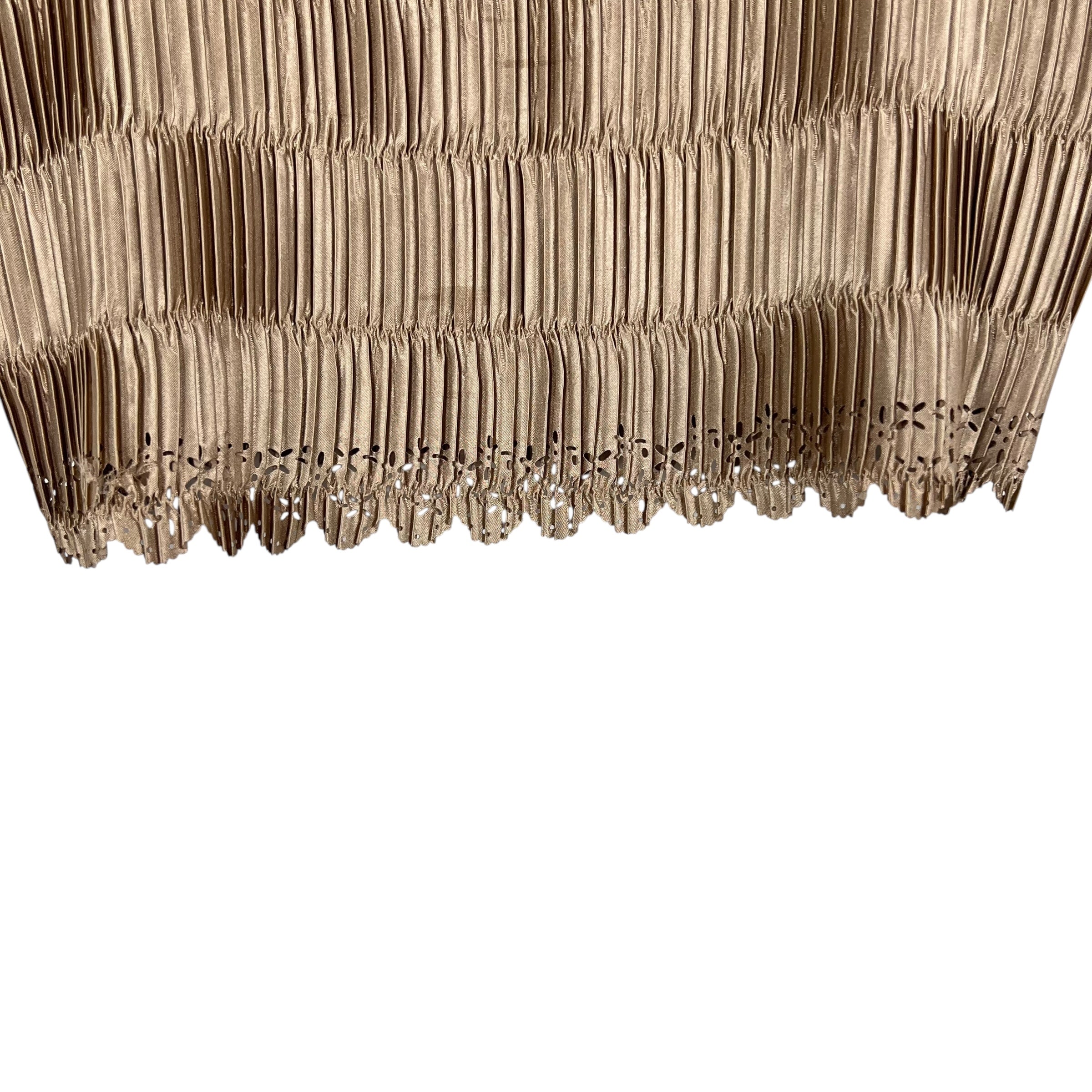 Vintage Libra Women’s Popcorn Sleeveless Top Gold