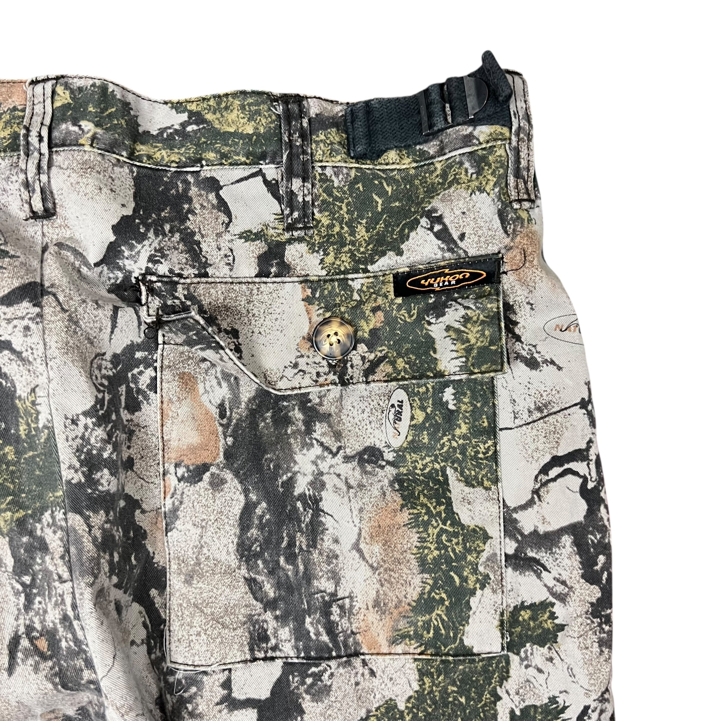 Vintage Yukon Gear RealTree Cargo Pants Camo