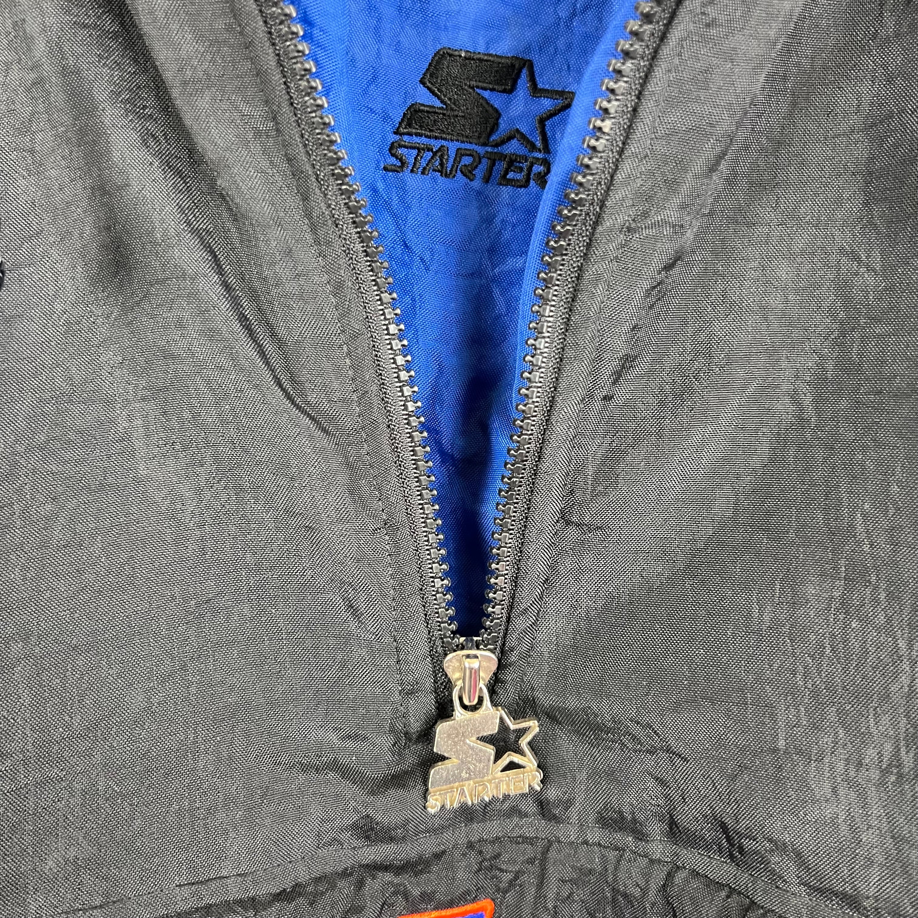 Vintage Starter Edmonton Oilers Logo Kangaroo Pouch Puffer Jacket