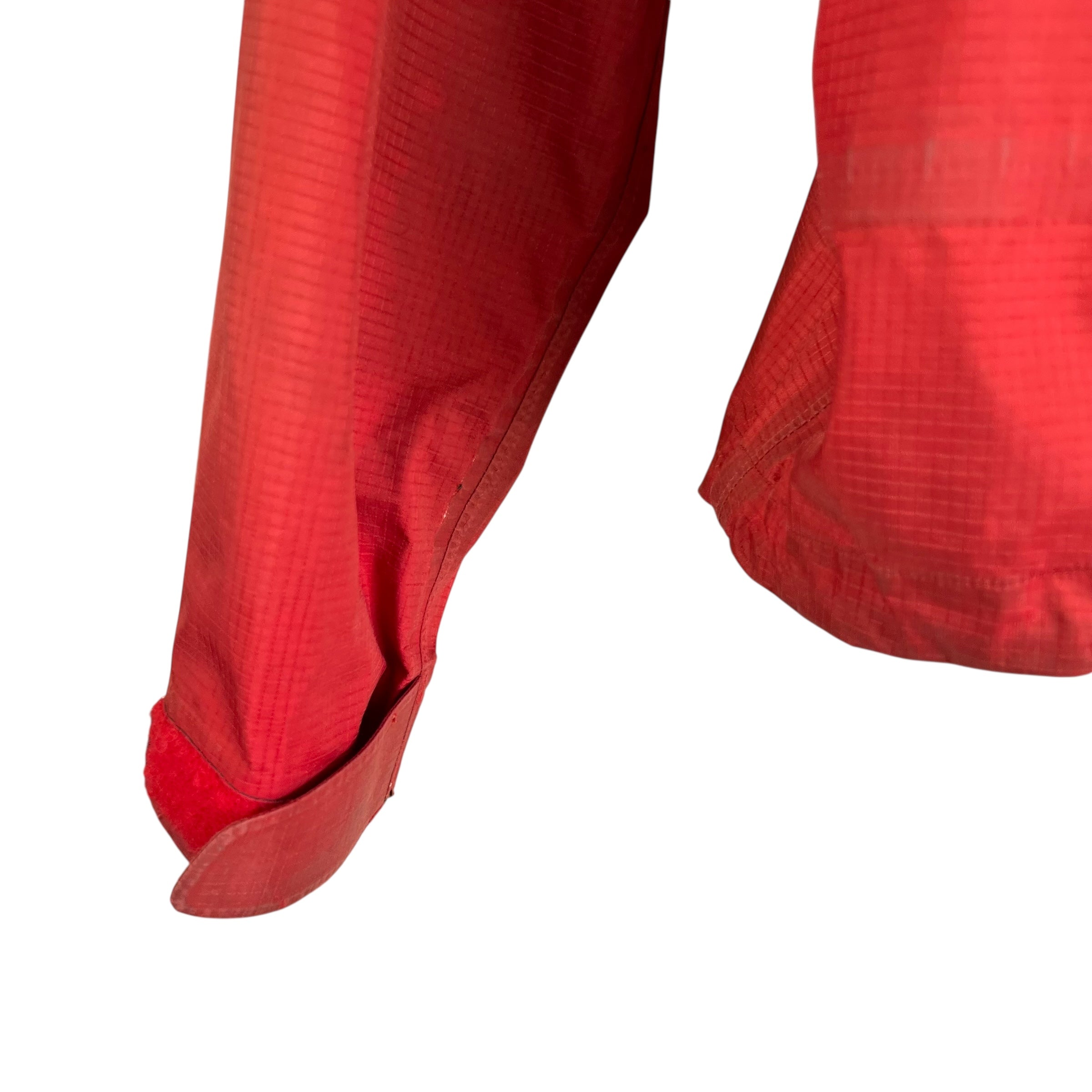 Arc’teryx Beta LT Chilli Red (1998)