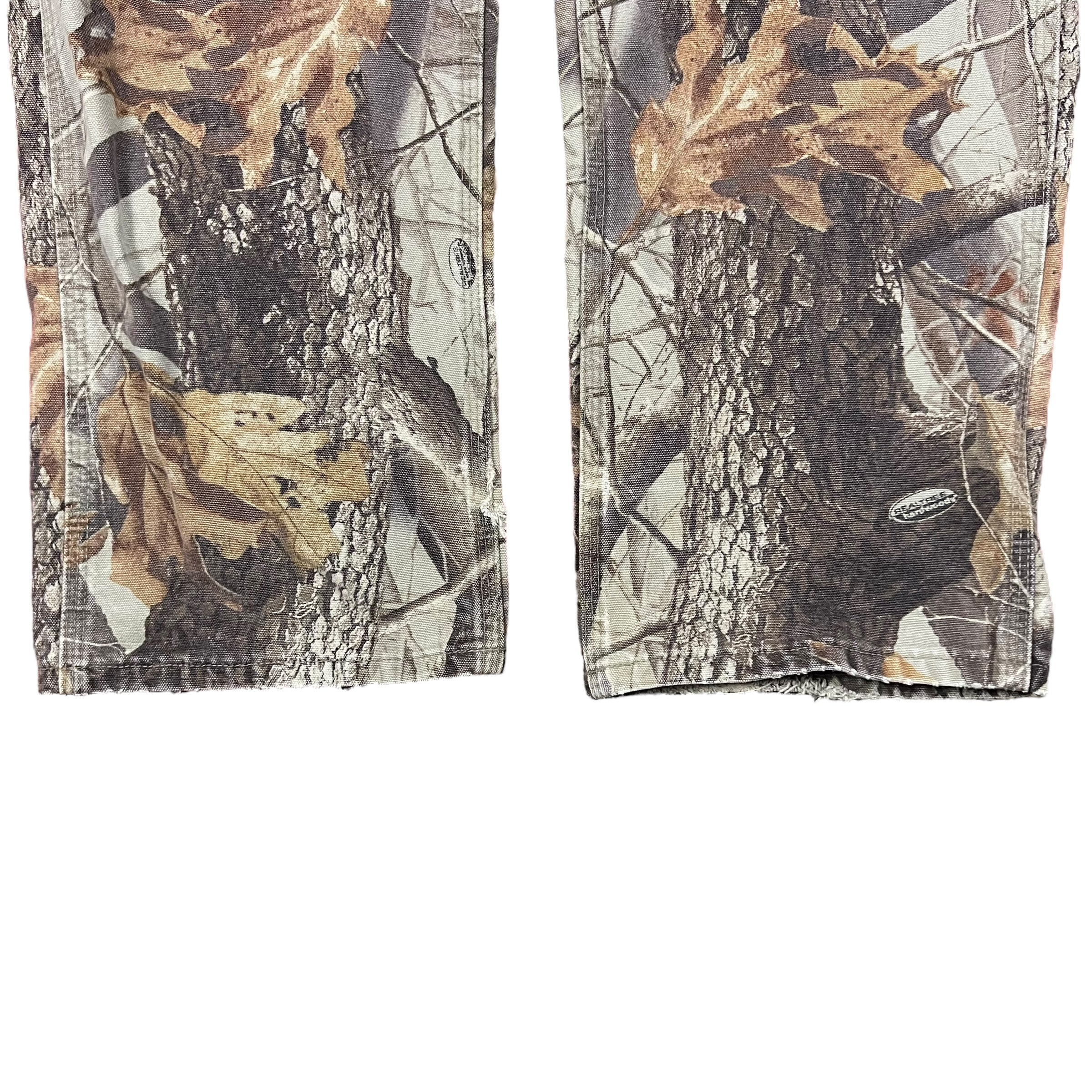 Vintage Carhartt Dungaree Fit Carpenter Pants RealTree Camo