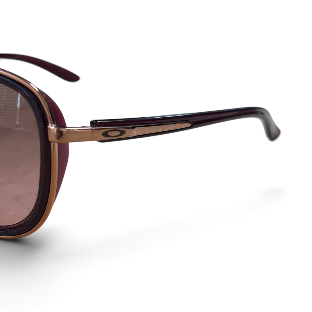 Oakley Women’s Split Time Gradient Lens Sunglasses Crystal Raspberry/ Rose Gold Frame