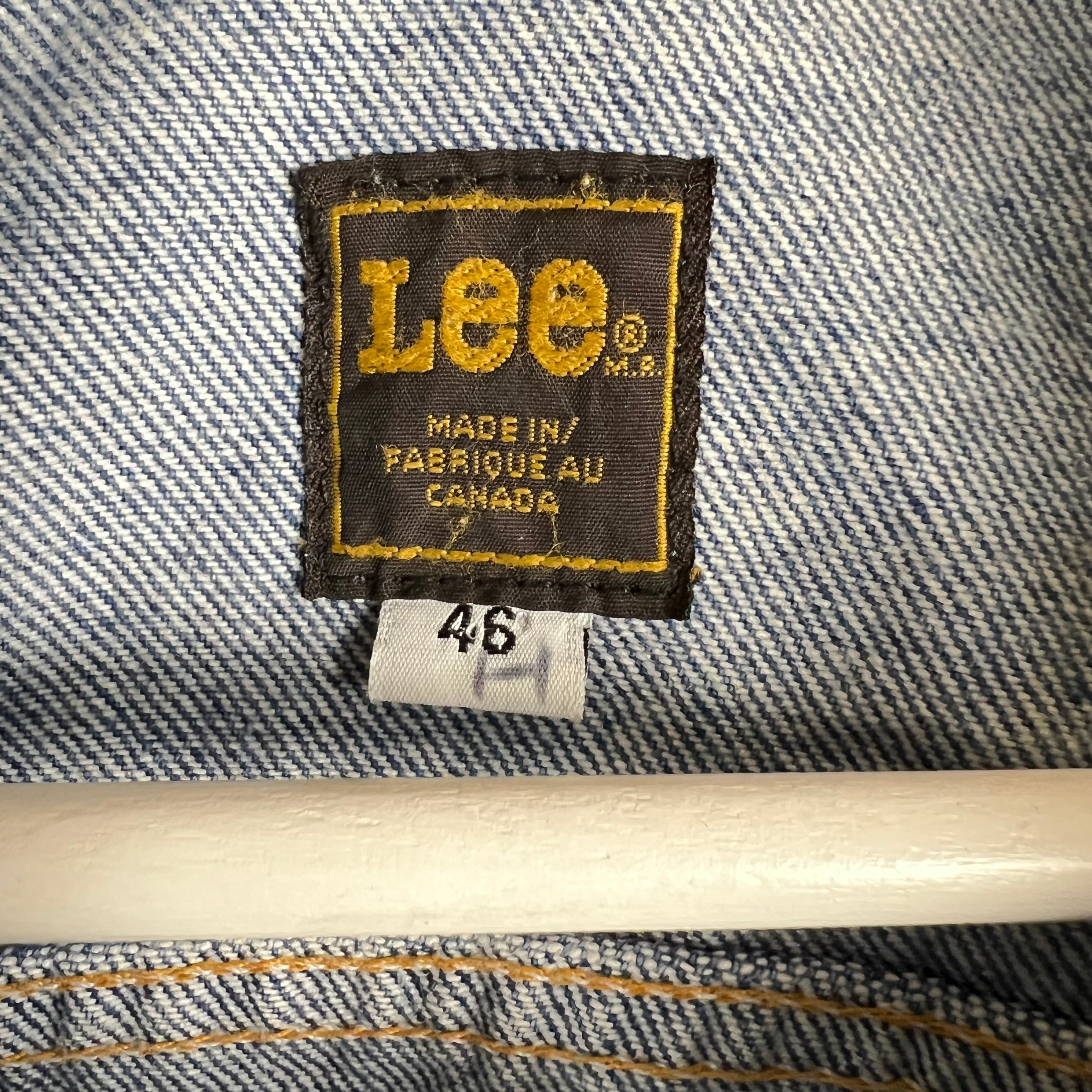Vintage Lee Trucker Button Up Denim Jacket Medium Wash Blue