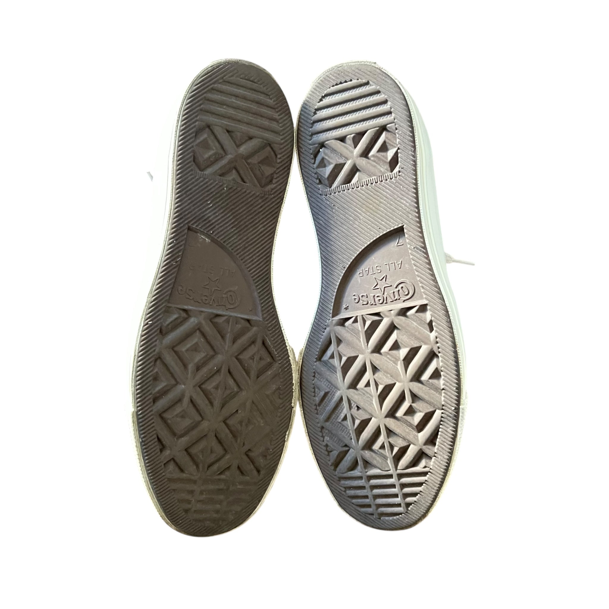 Comme Des Garçons PLAY x Converse Chuck Taylor 70 Ox White