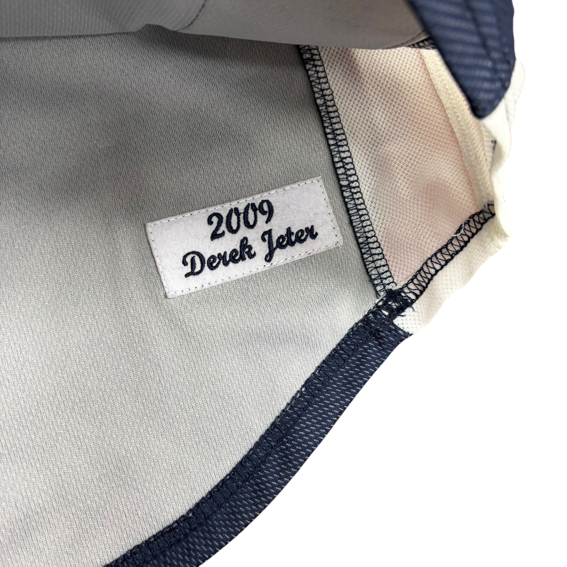 Vintage Mitchell & Ness MLB New York Yankees 2009 Derek Jeter Jersey