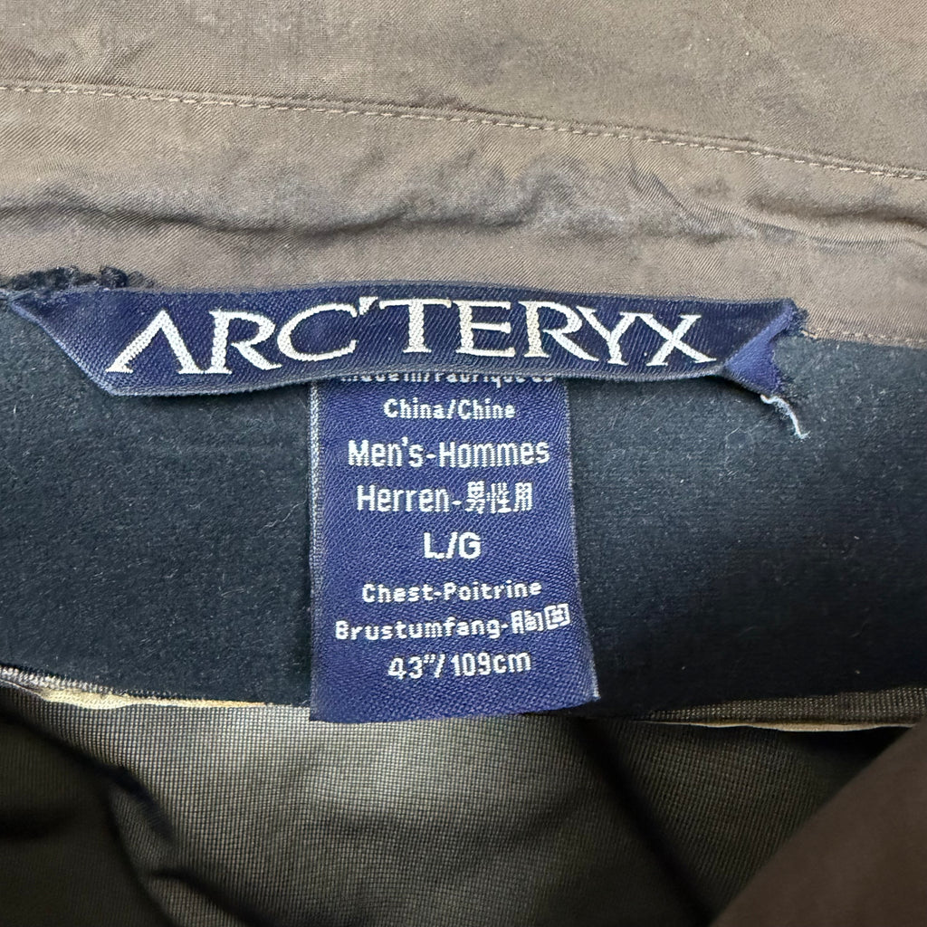 Arc’teryx Beta AR Shell Jacket Coffee Brown