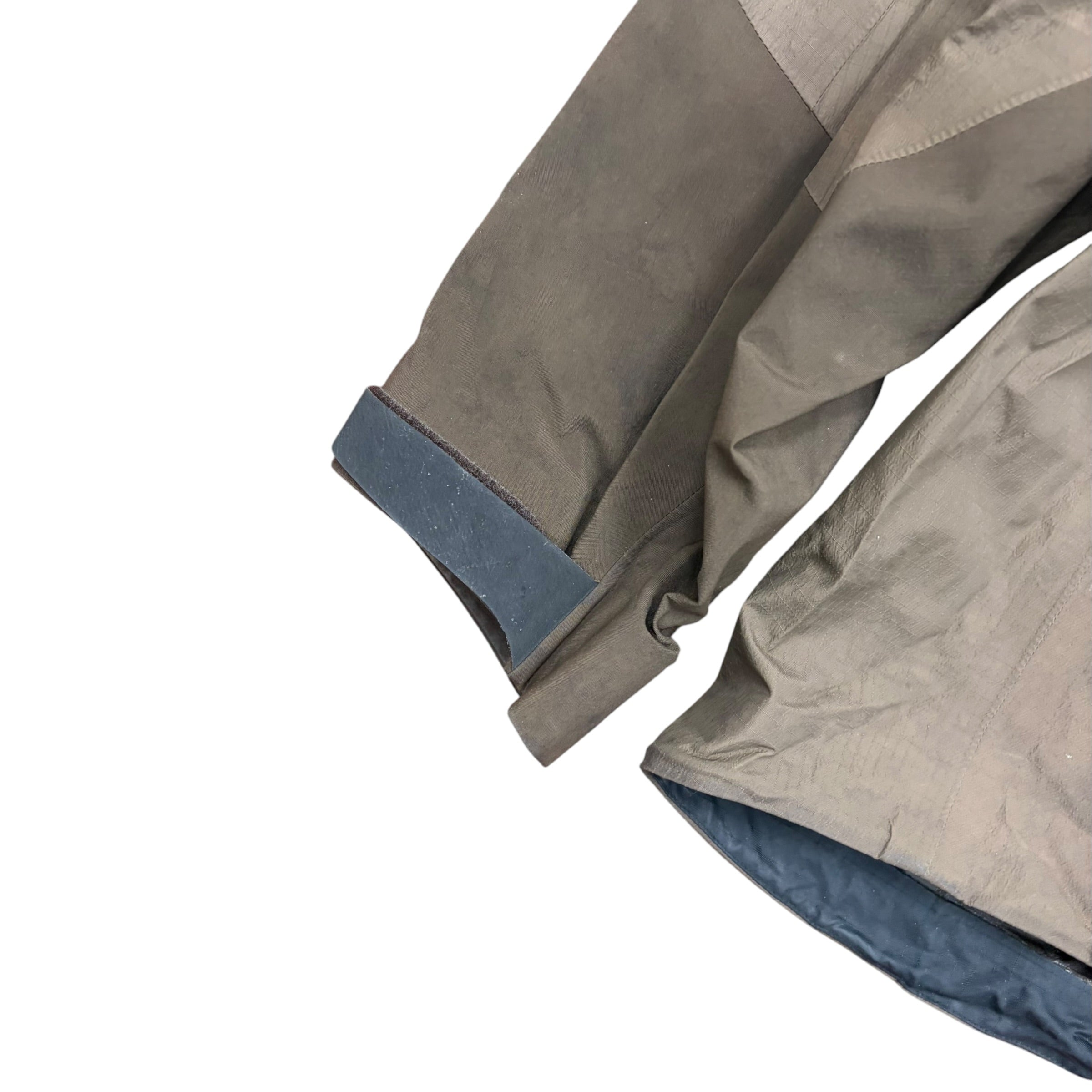 Arc’teryx Beta AR Shell Jacket Coffee Brown