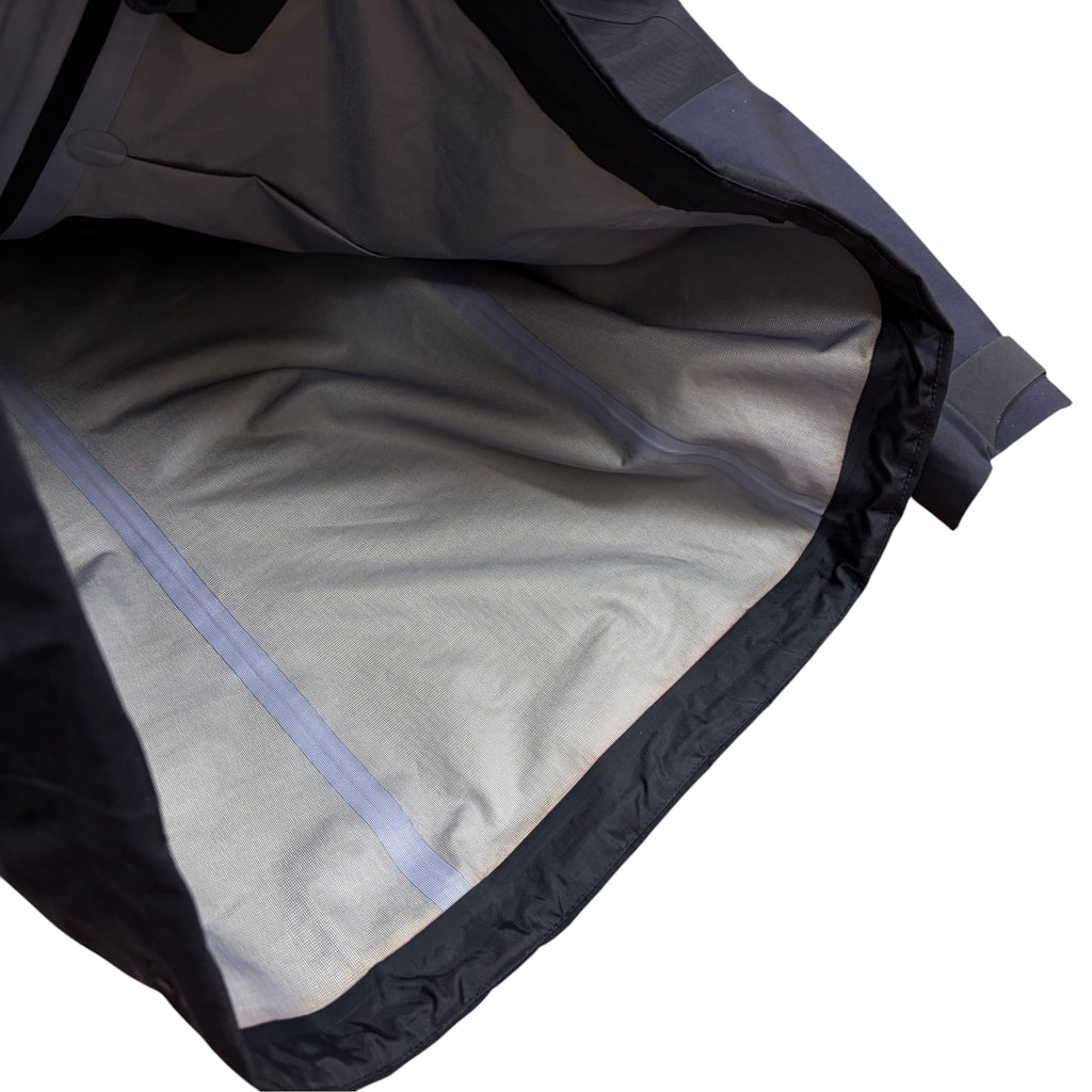 Arc’teryx Women’s Theta AR Shell Jacket Black