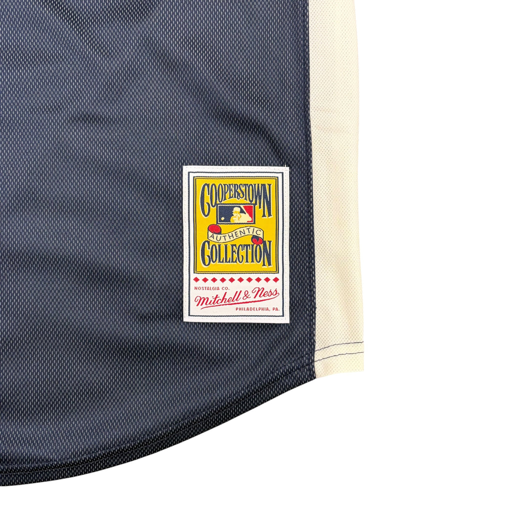 Vintage Mitchell & Ness MLB New York Yankees 2009 Derek Jeter Jersey