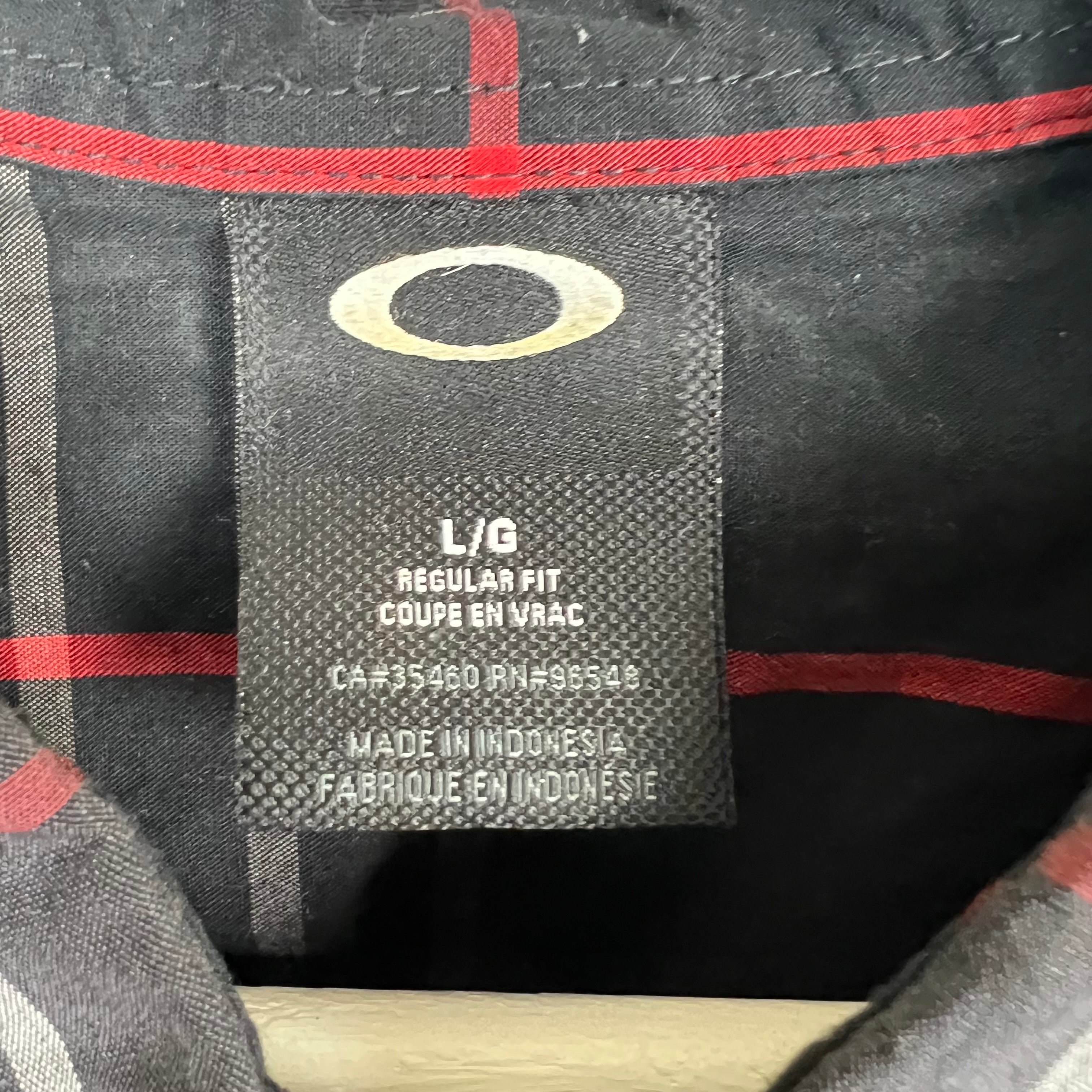Vintage Oakley Short Sleeve Button Up Black/Red Plaid