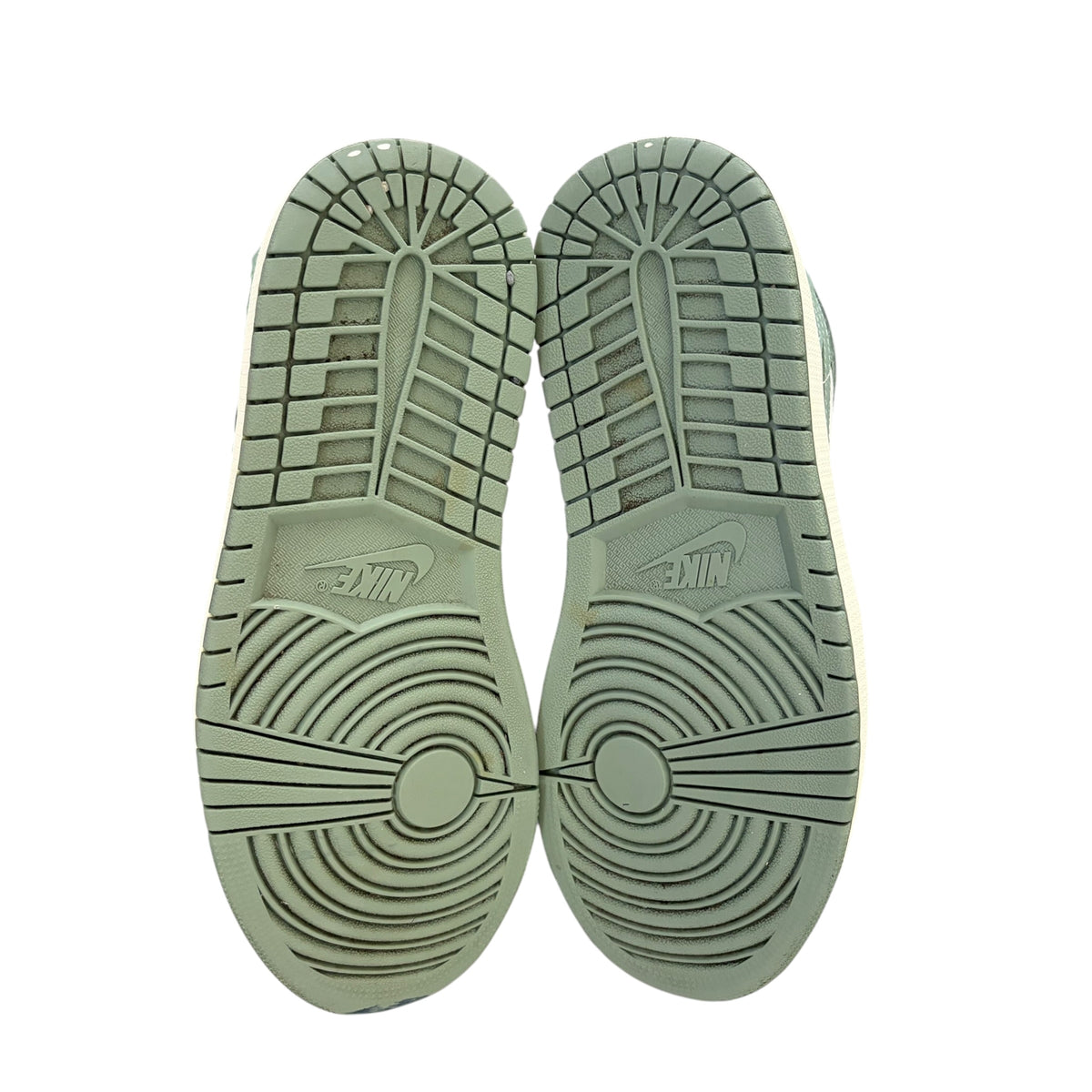 Jordan 1 Mid Jade Smoke (Women’s)