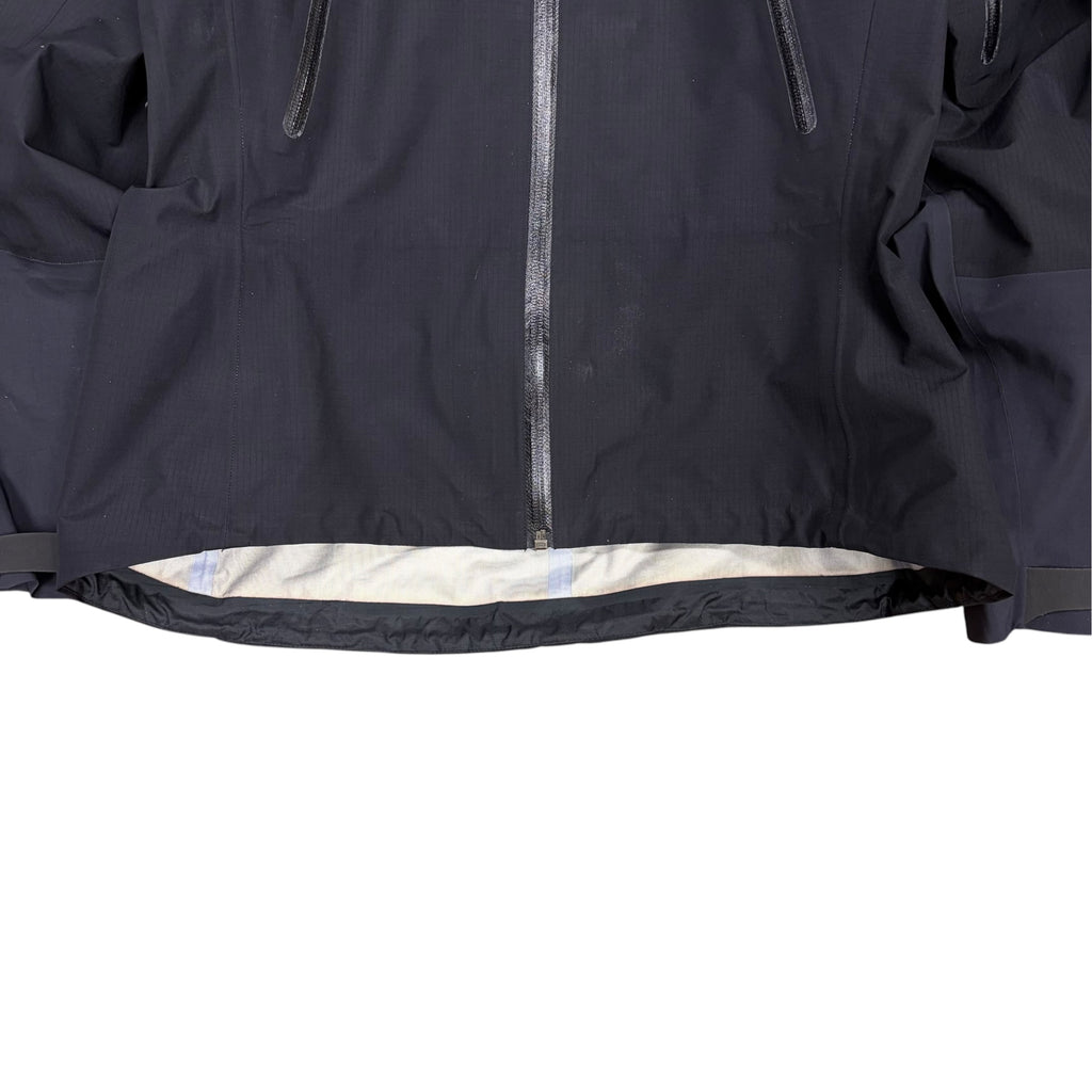 Arc’teryx Women’s Theta AR Shell Jacket Black