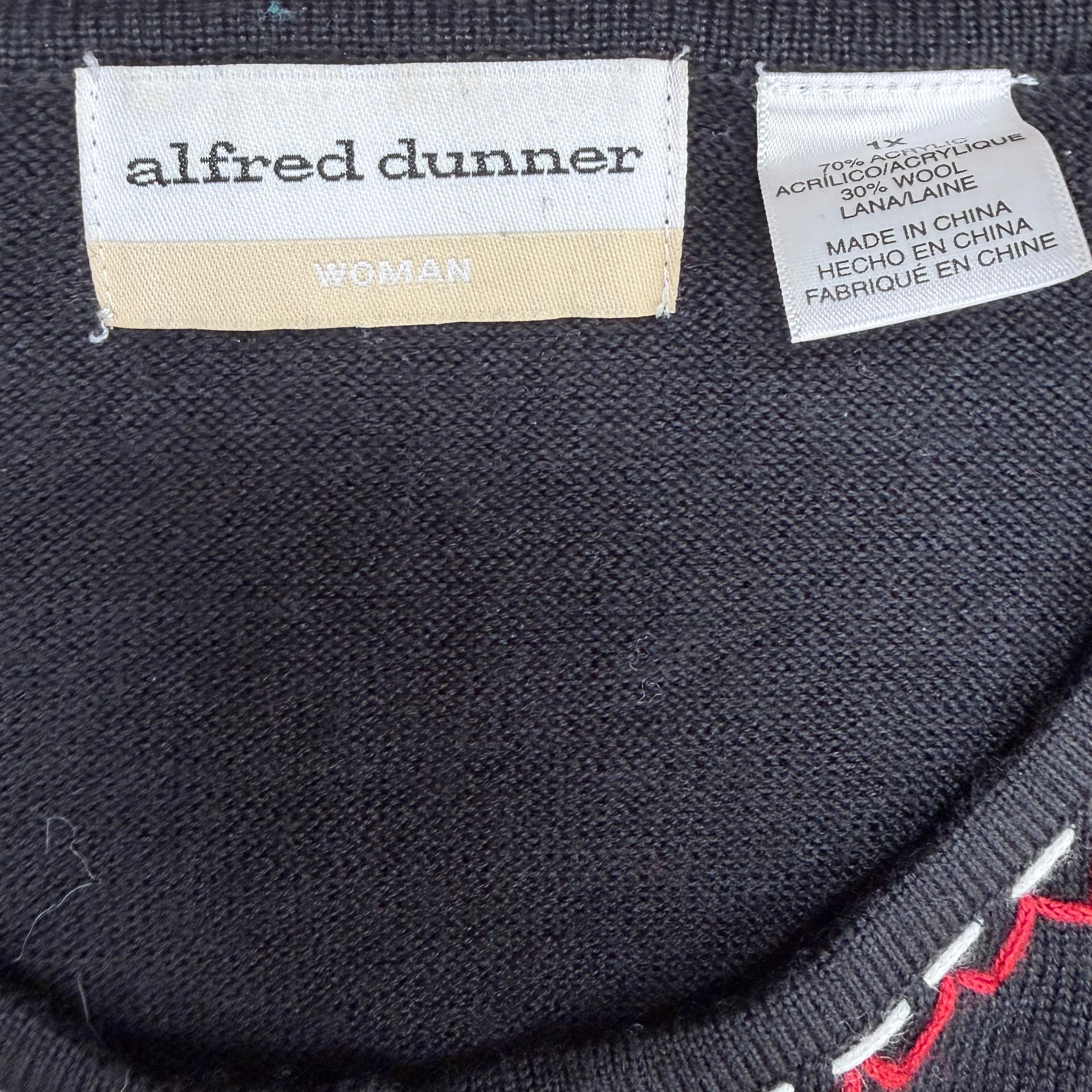 Vintage Alfred Dunner Women’s Cardinal Embroidered Cardigan