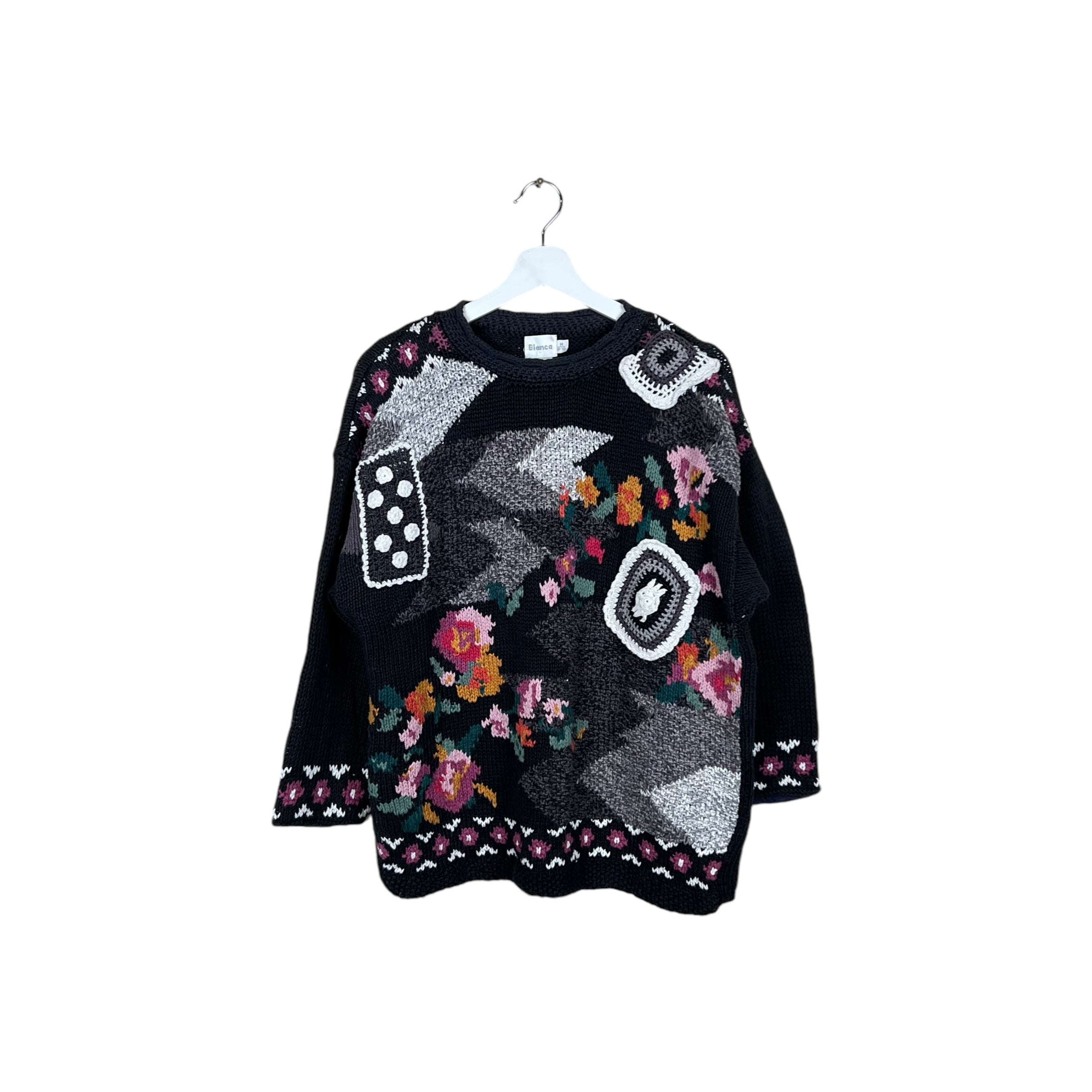 Vintage Bianca Women’s Multi Flower Design Handknit Black