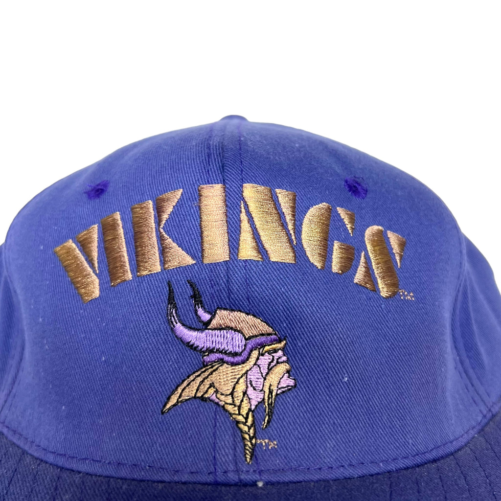 Vintage Minnesota Vikings Arch Logo SnapBack Faded Purple