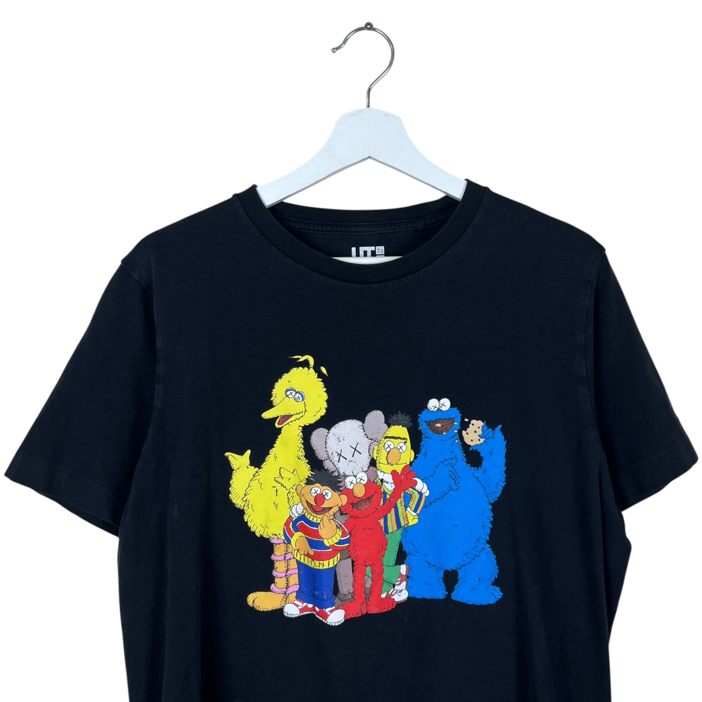 Uniqlo x KAWS x Sesame Street Group #2 Tee Black