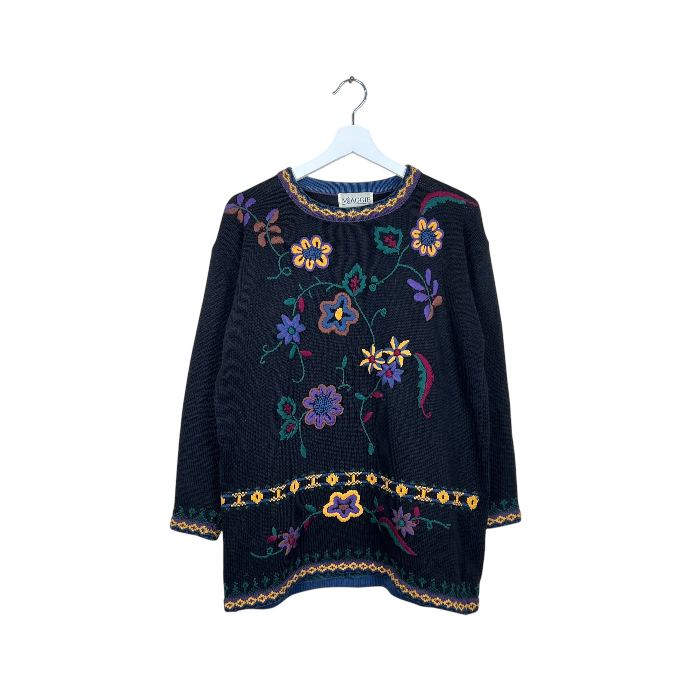 Vintage Maggie Women’s Embroidered Flower Knit Black