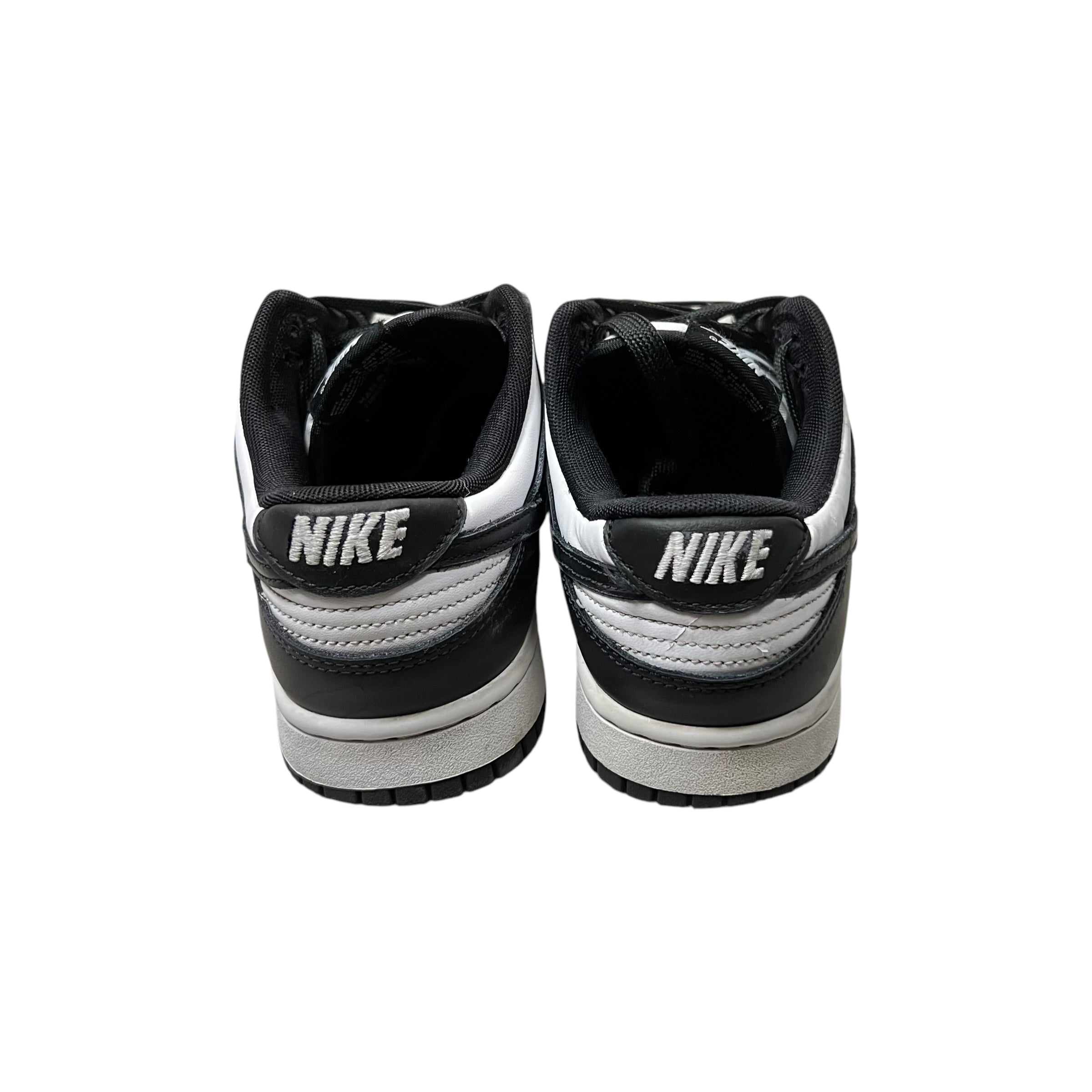 Nike Dunk Low Panda (2023)
