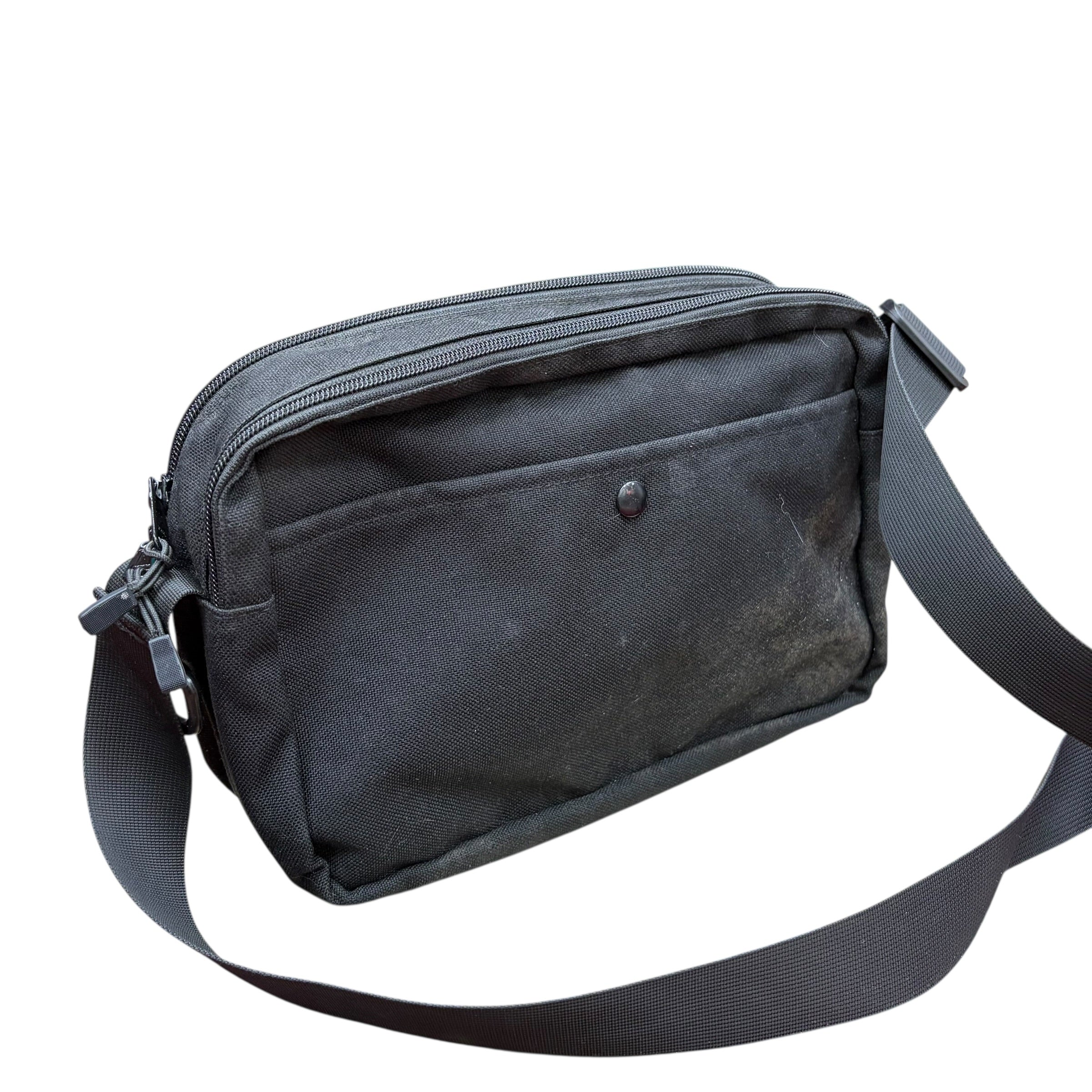 Places + Faces Shoulder Bag Black