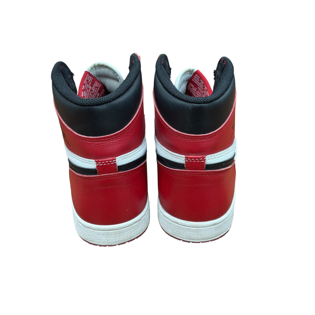 Jordan 1 Chicago (2015)