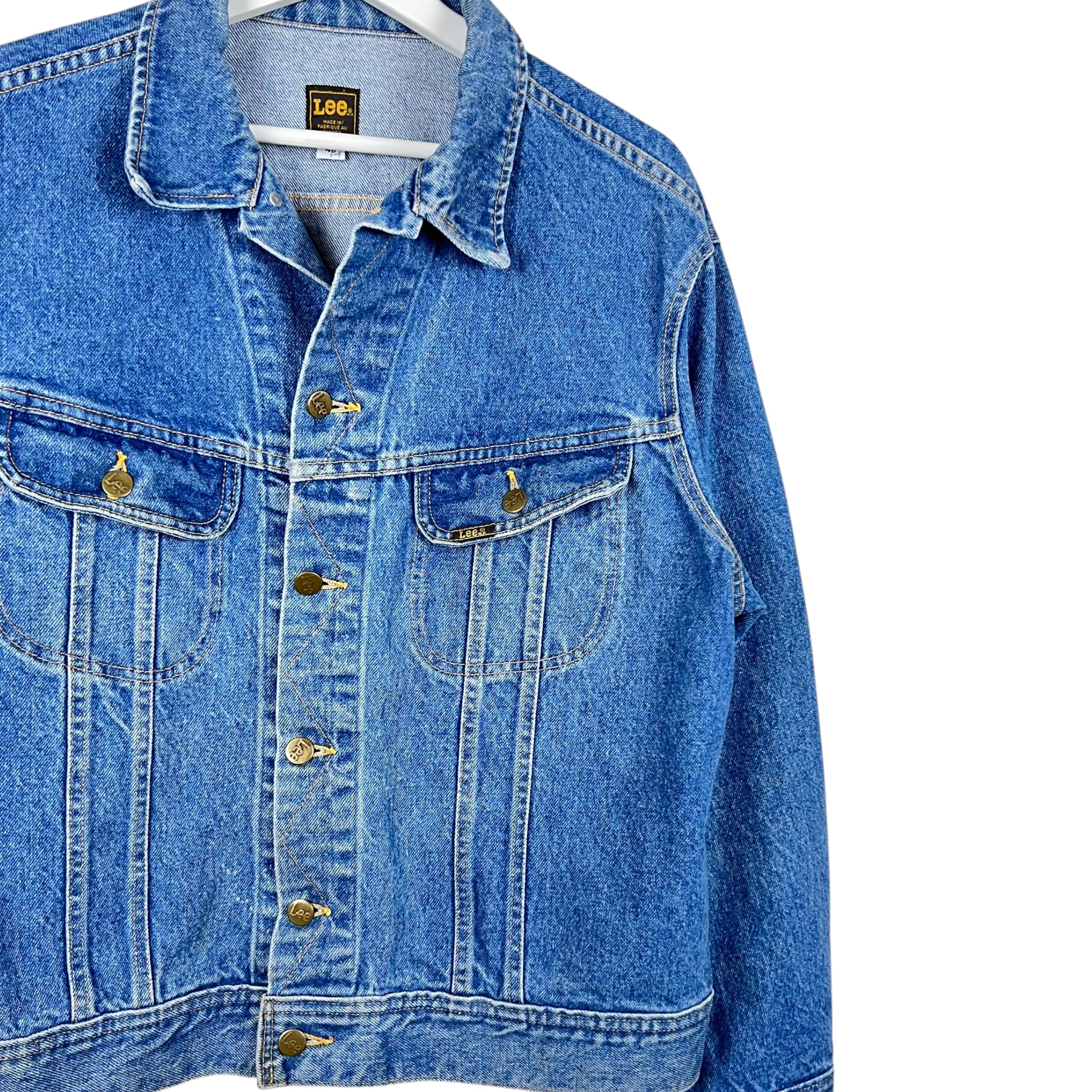 Vintage Lee Trucker Button Up Denim Jacket Medium Wash Blue