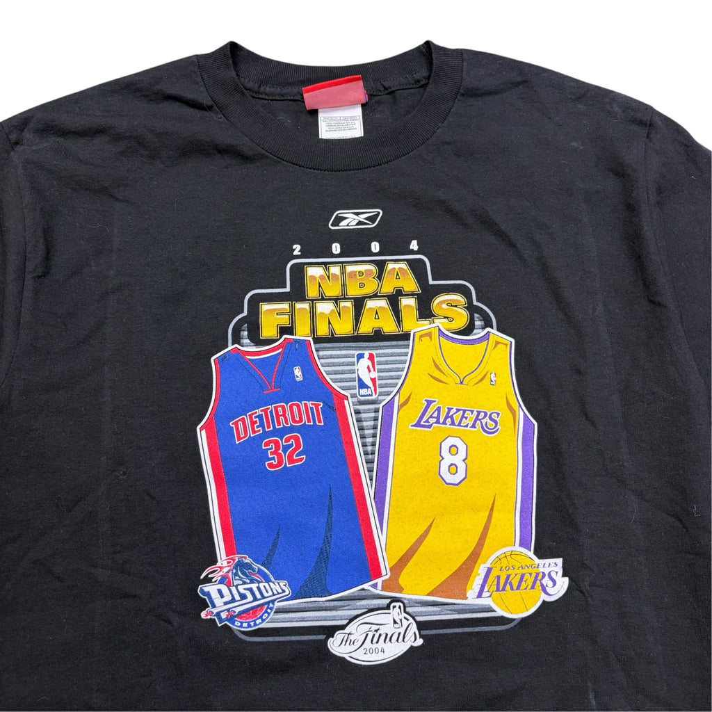 2004 Reebok Youth NBA Finals Los Angeles Lakers vs. Detroit Pistons Locker Room Tee Black