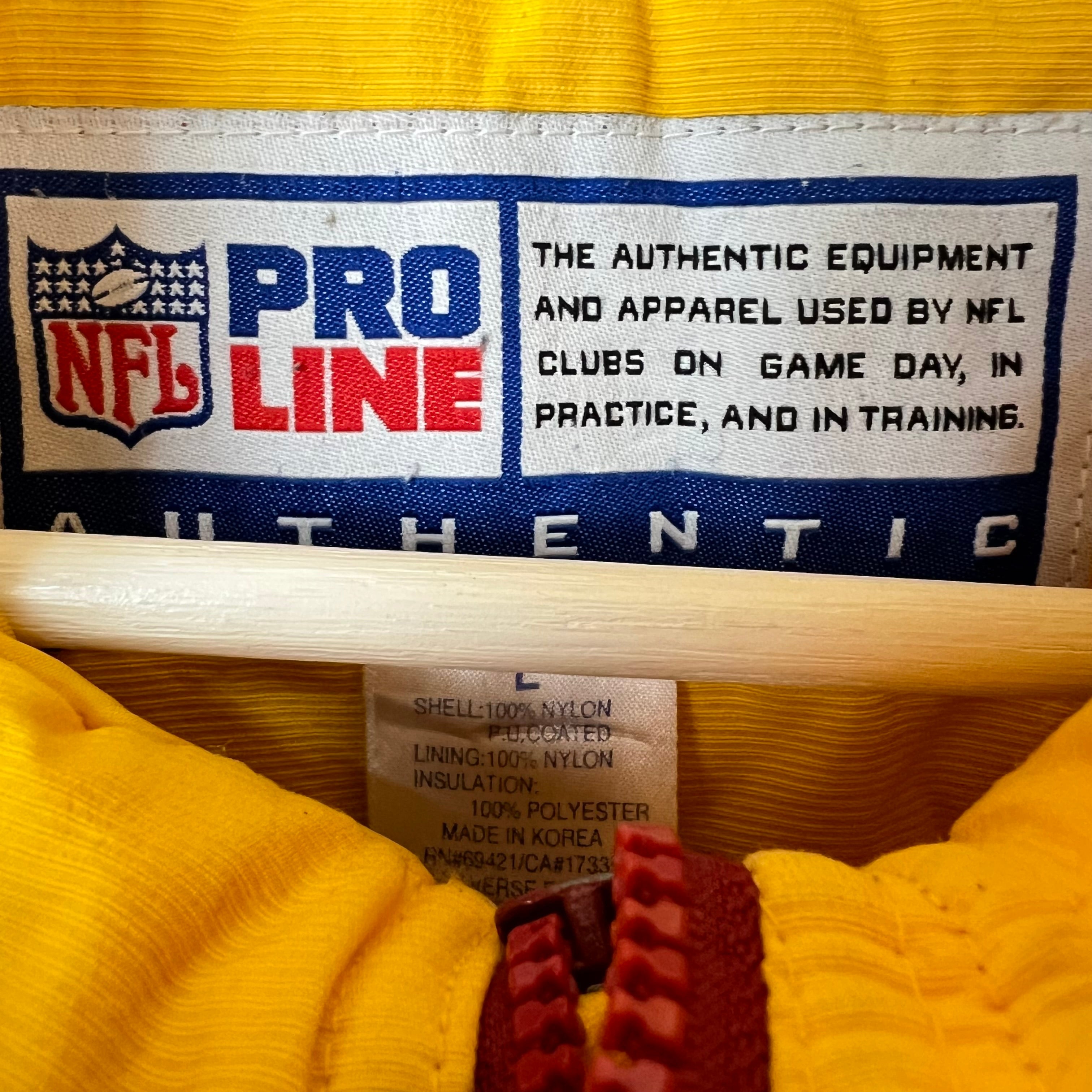 Vintage Pro Line Reebok NFL Washington Redskins Puffer Jacket