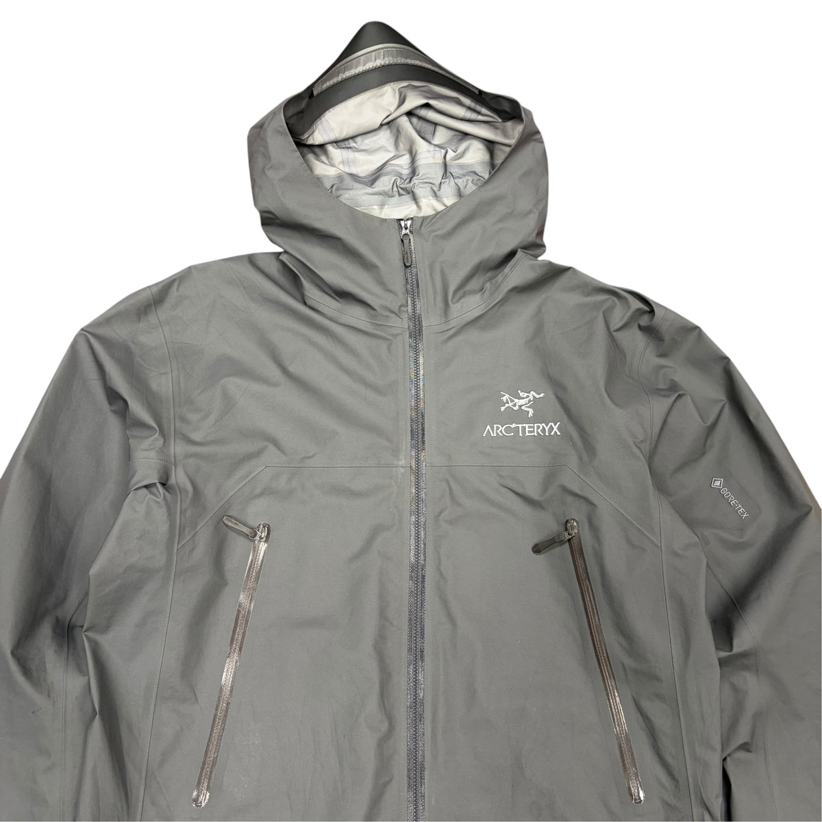 Arc’teryx Beta LT Shell Jacket Light Grey