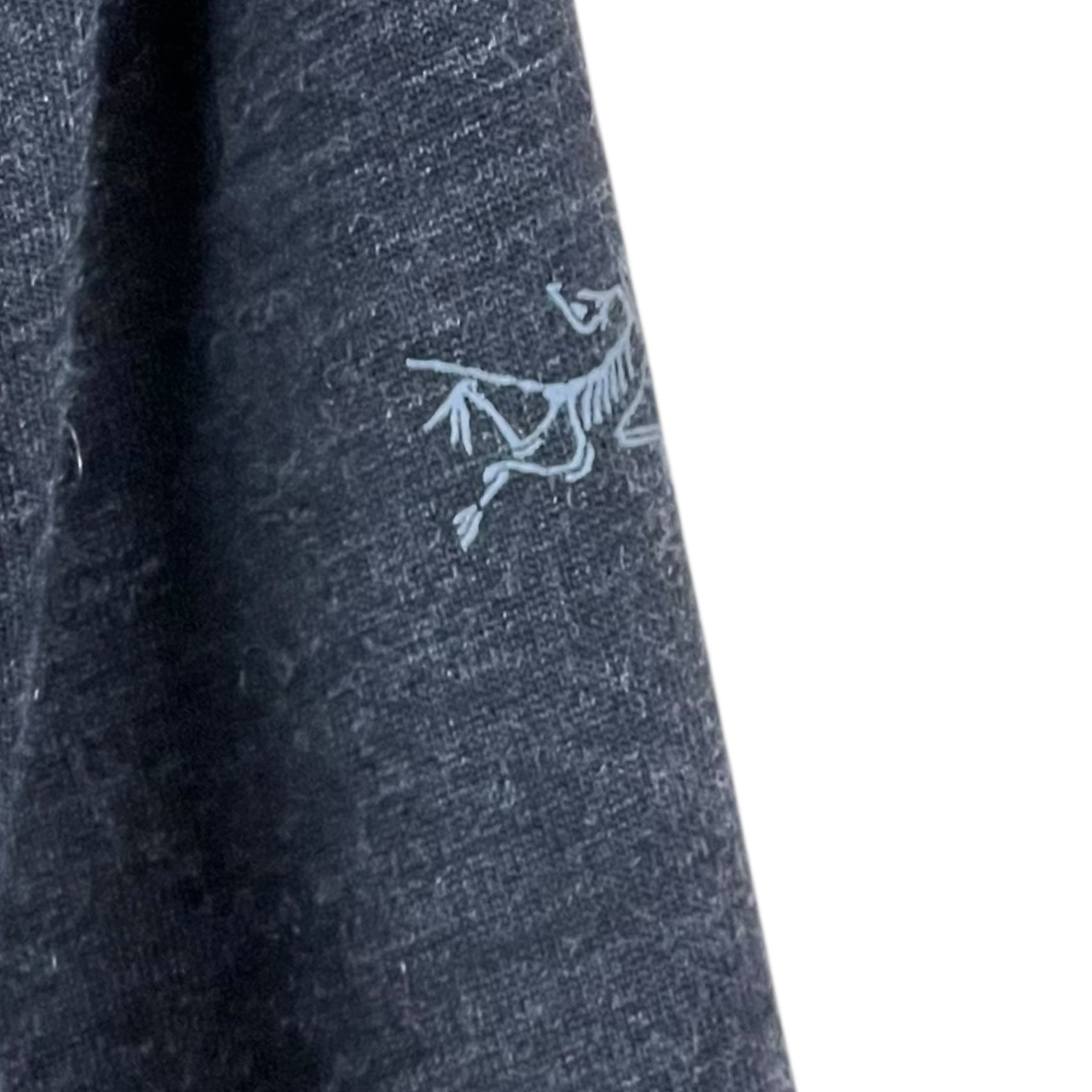 Arc’teryx Covert Cardigan Dark Grey