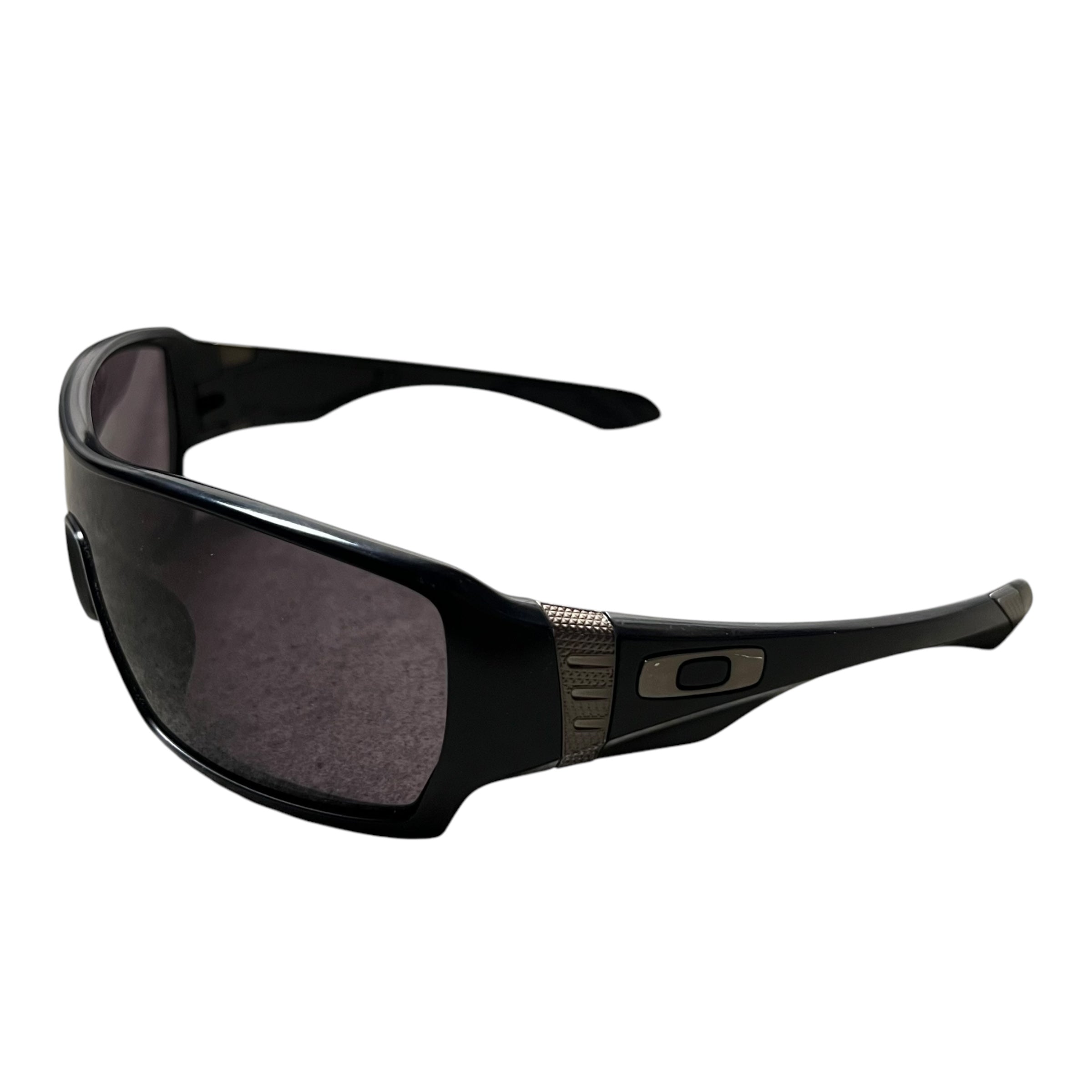 Oakley Offshoot Sunglasses Matte Black Iridium