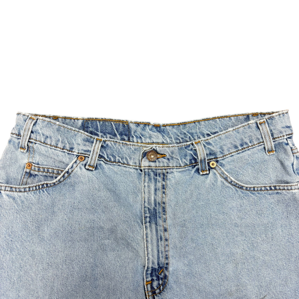 Vintage Levi’s Orange Tab 550 Relaxed Fit Jorts Light Wash