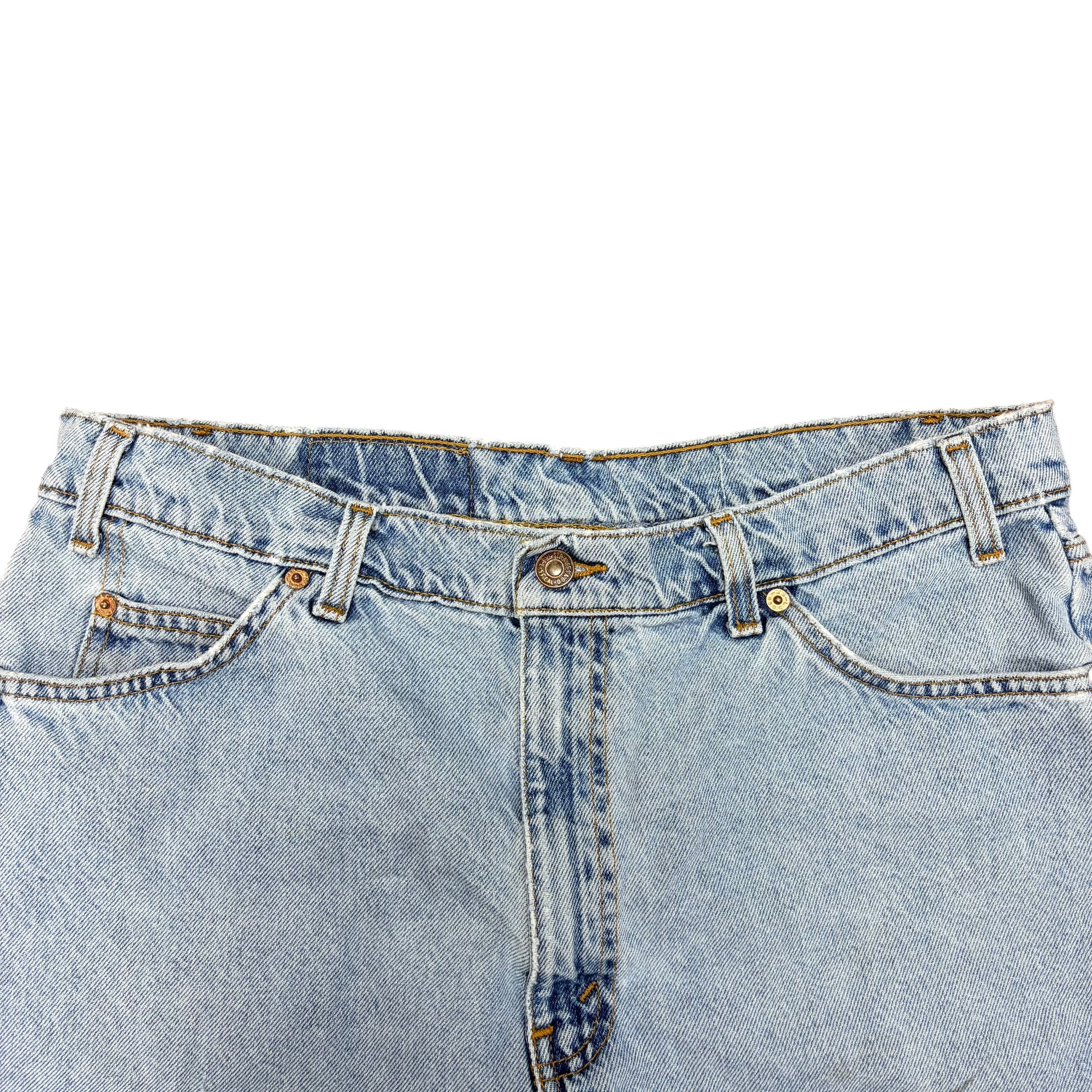 Vintage Levi’s Orange Tab 550 Relaxed Fit Jorts Light Wash
