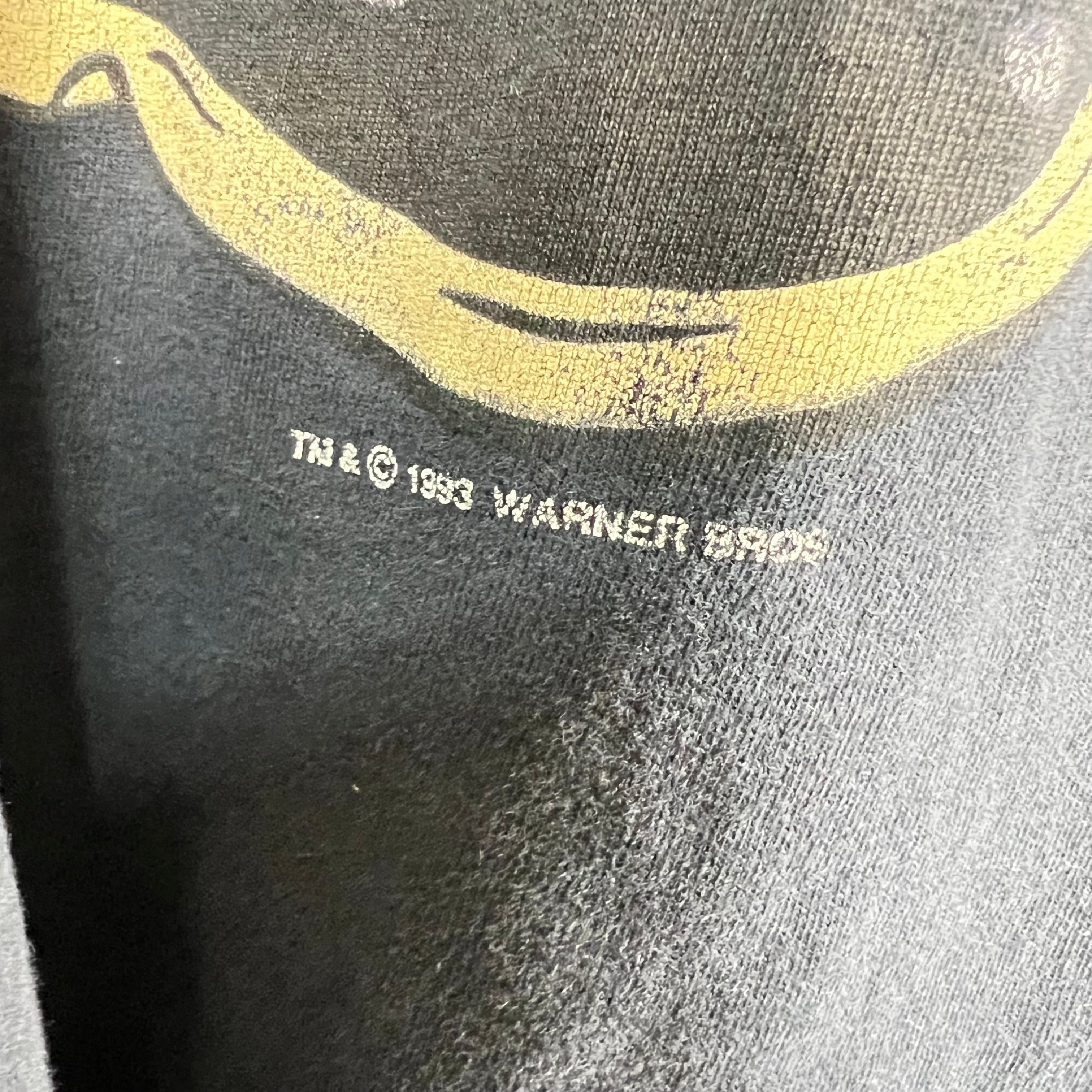 1993 Sun Looney Tunes Bugs & Taz Standing Football Longsleeve Black