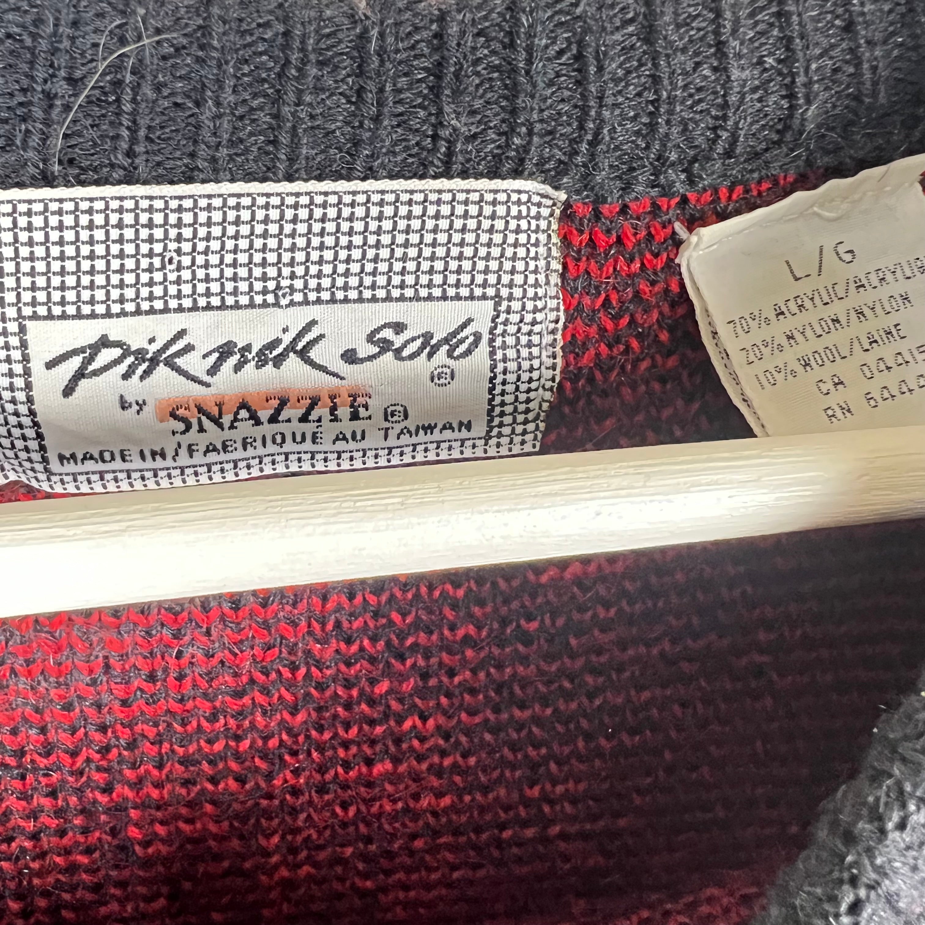 Vintage Piknik Solo By Snazzle Ice Fishing Knit Black