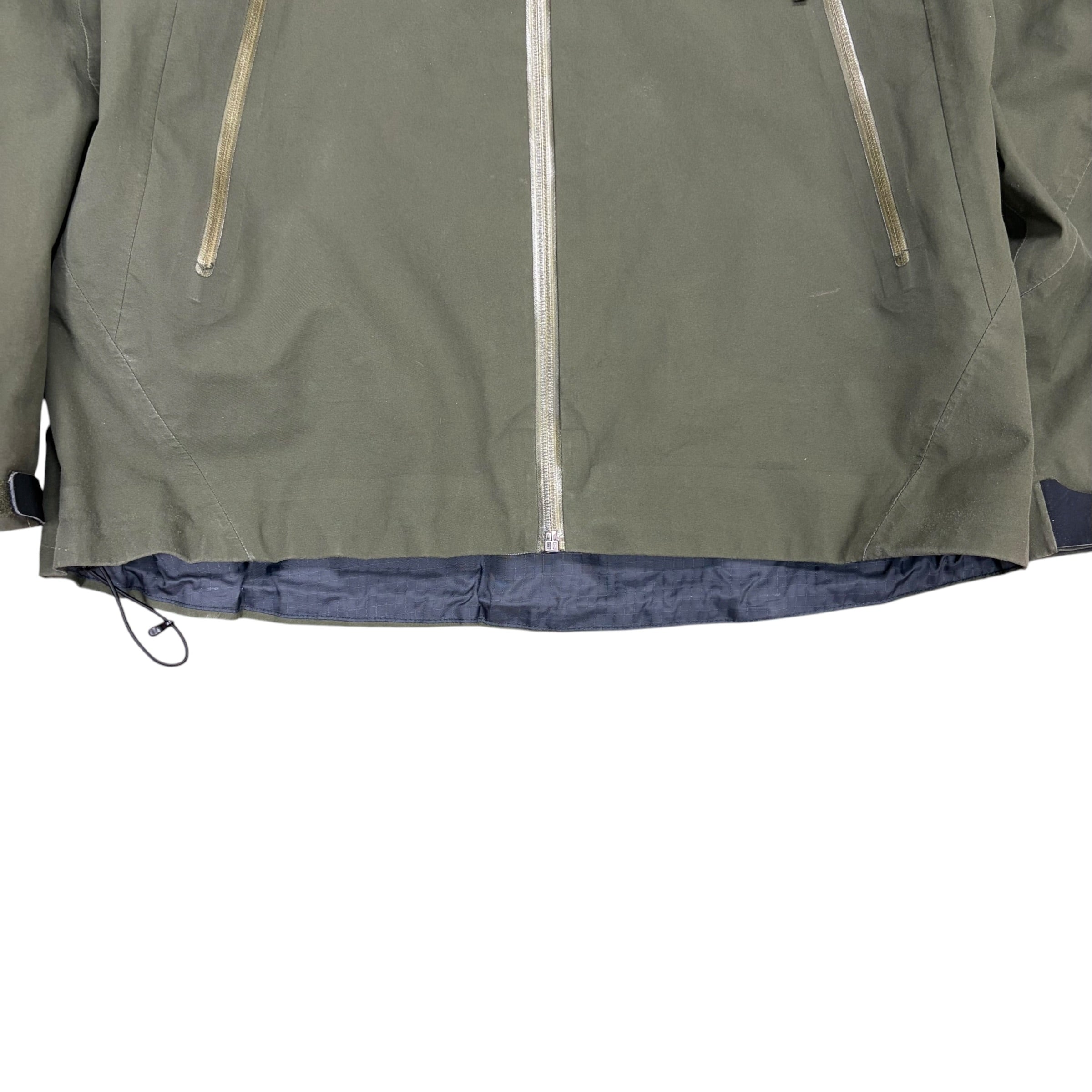 Arc’teryx Beta LT Shell Jacket Muted Green