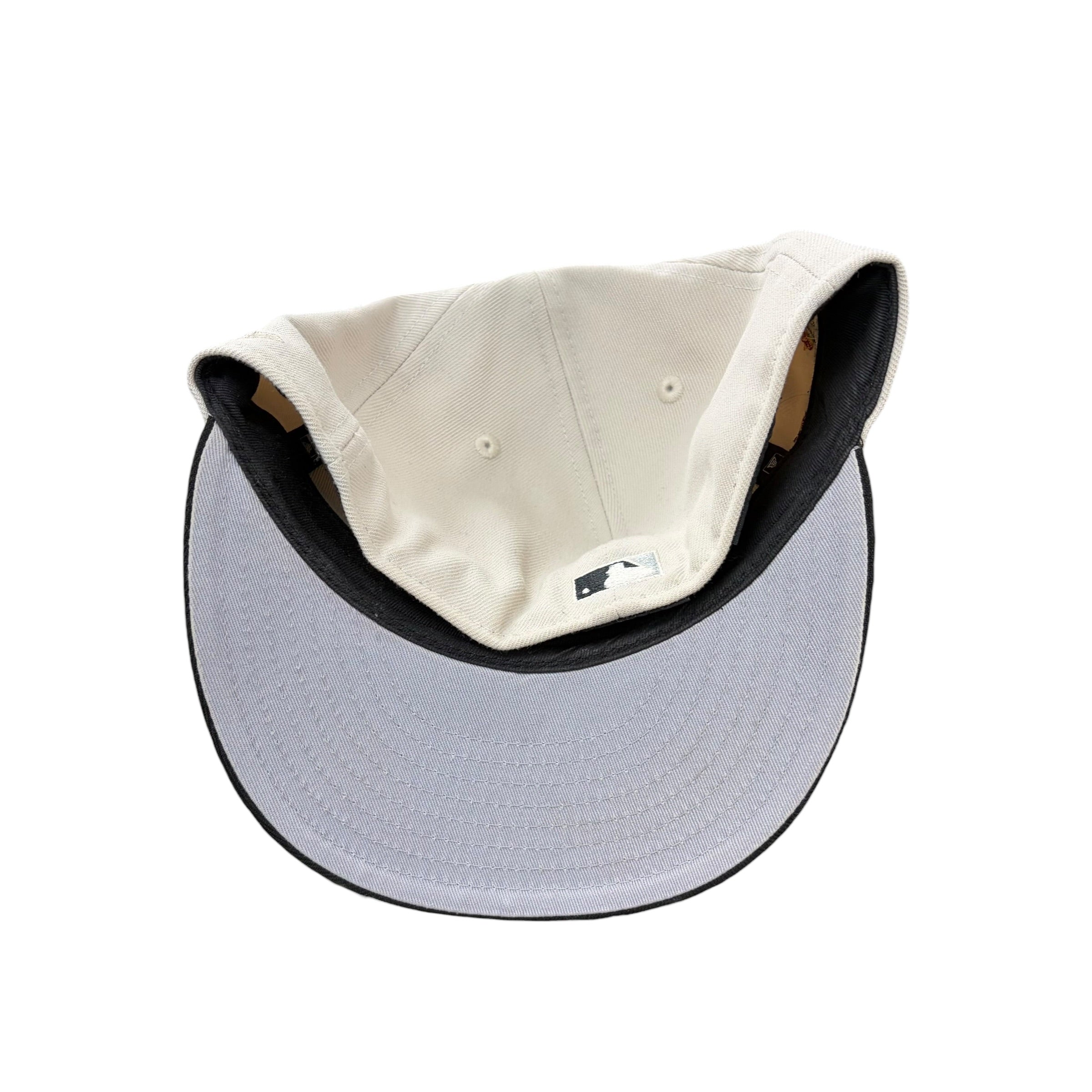 Vintage New Era MLB Cooperstown Collection 2005 World Series Chicago White Sox Fitted Hat