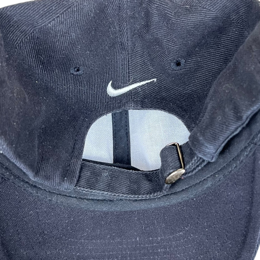 90s Nike Swoosh StrapBack Black