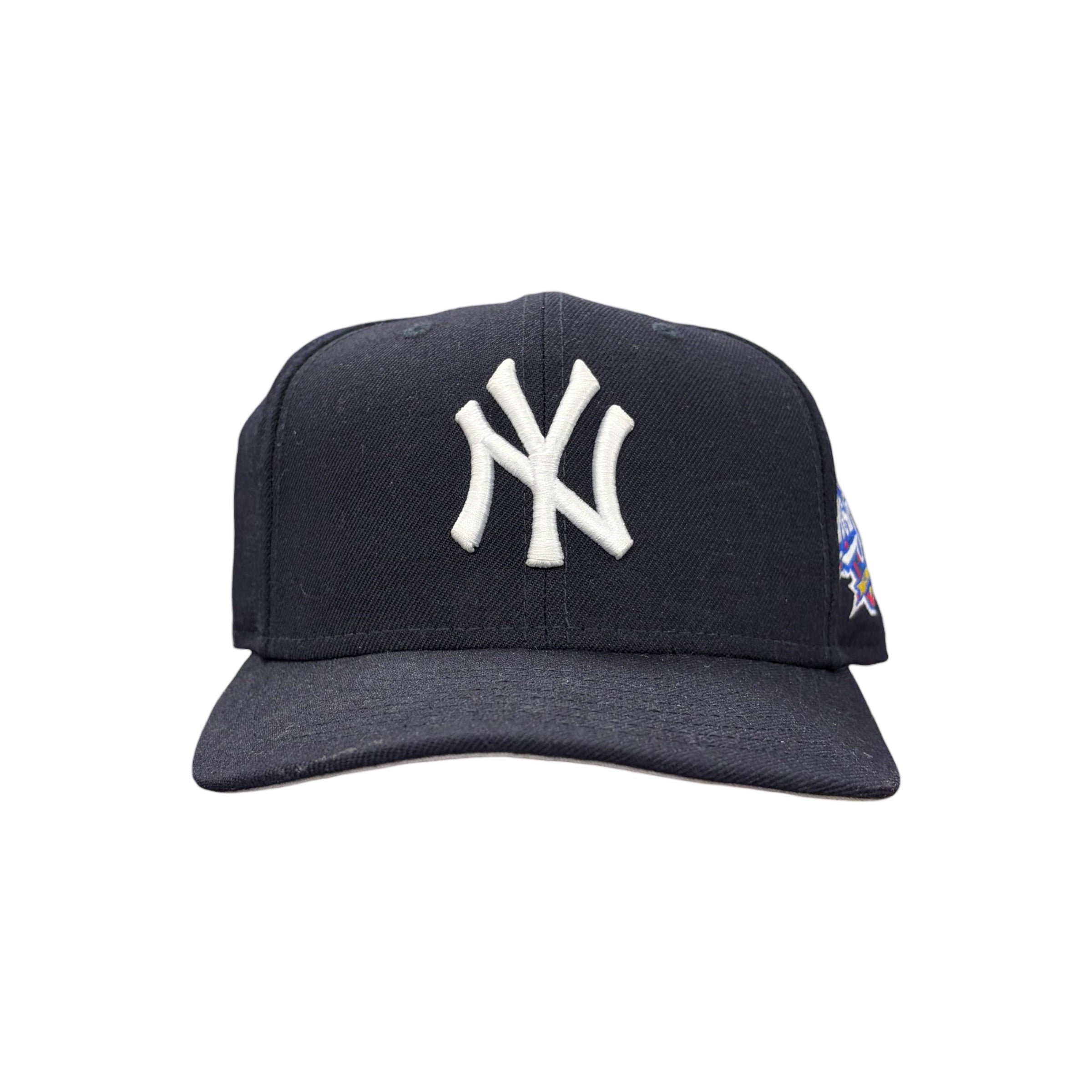 Vintage New Era Cooperstown Collection MLB New York Yankees Logo Fitted Navy