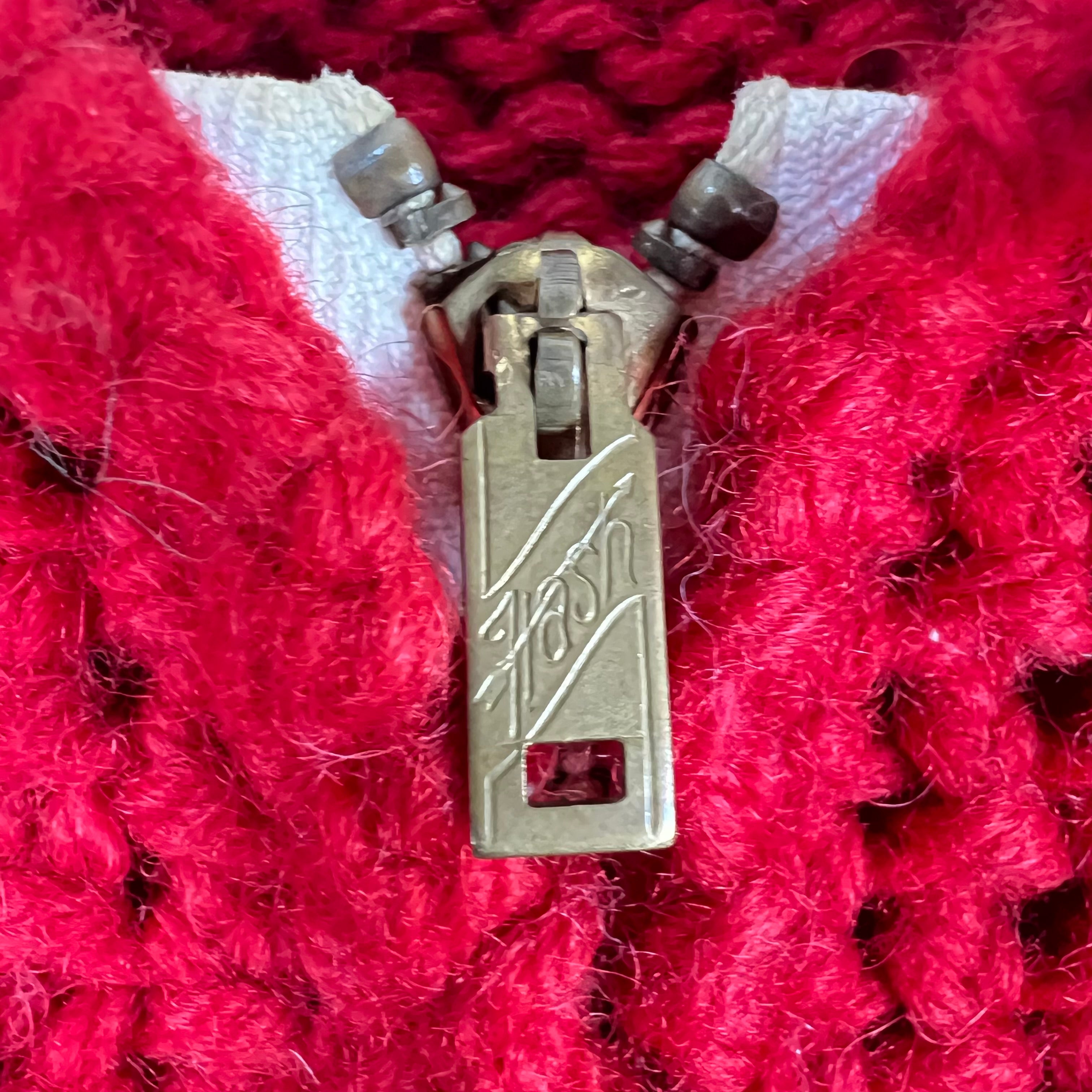 Vintage Flower Print AOP Cowichan Red