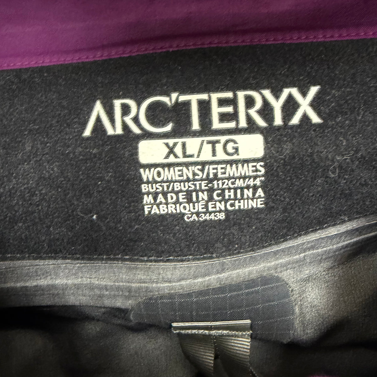 Arc’teryx Women’s Beta LT Shell Jacket Fuchsia Berry