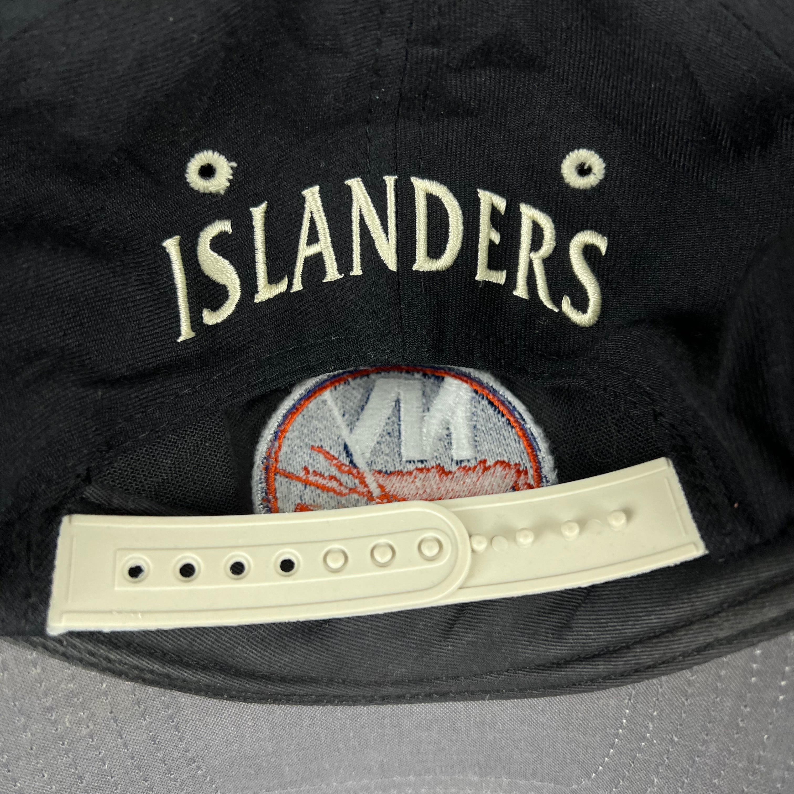 Vintage Twins NHL New York Islanders Big Logo SnapBack