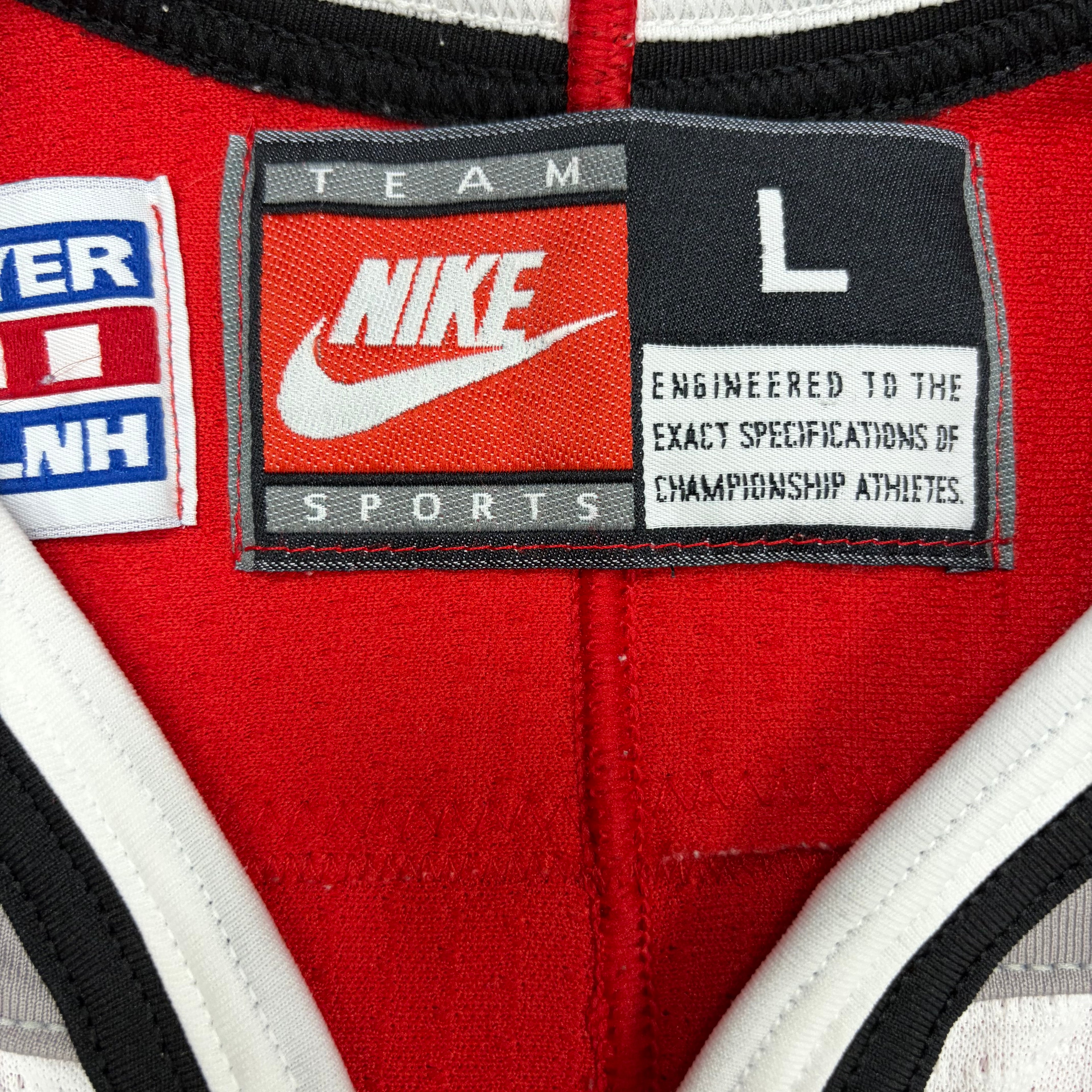 1998 Nike Team Canada Steve Yzerman Home Jersey